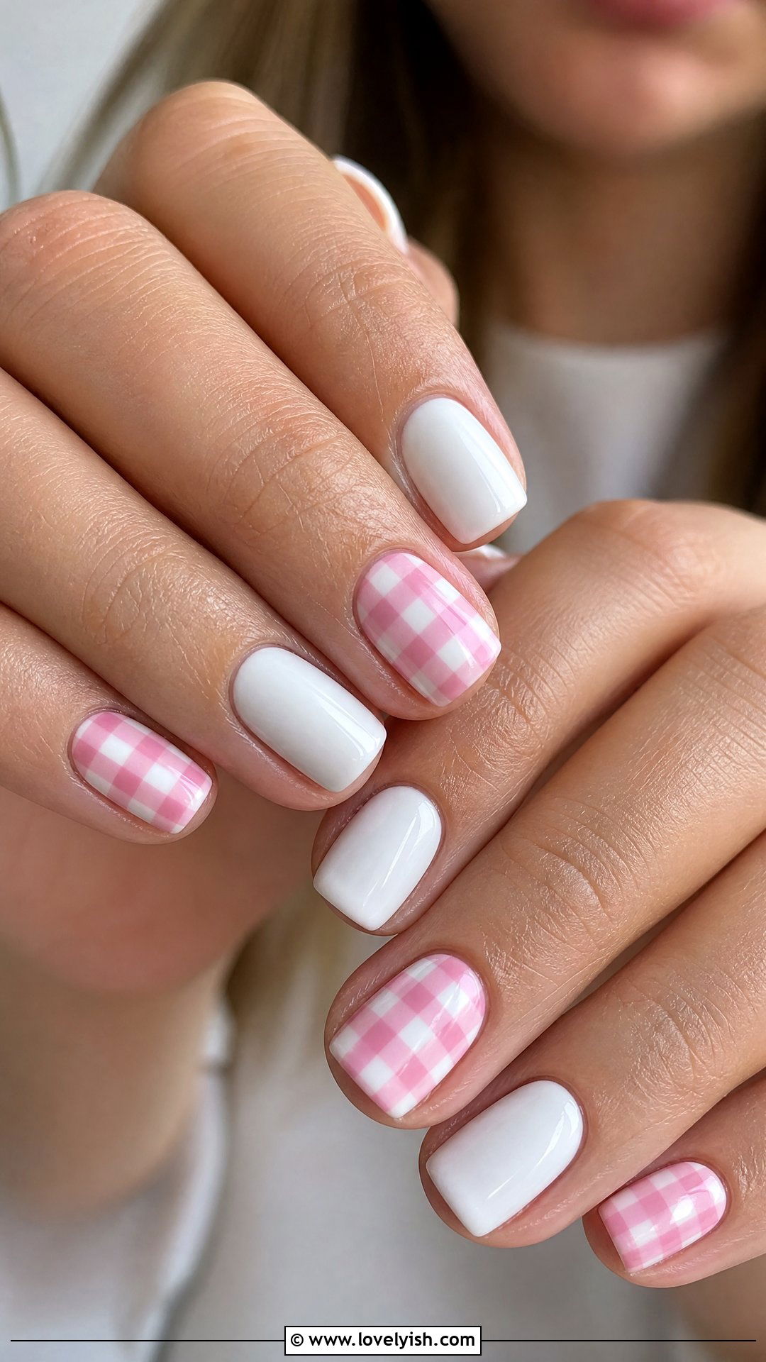 Pink Gingham Print Nails - 50 cute spring nail designs - 50 cute spring nail designs