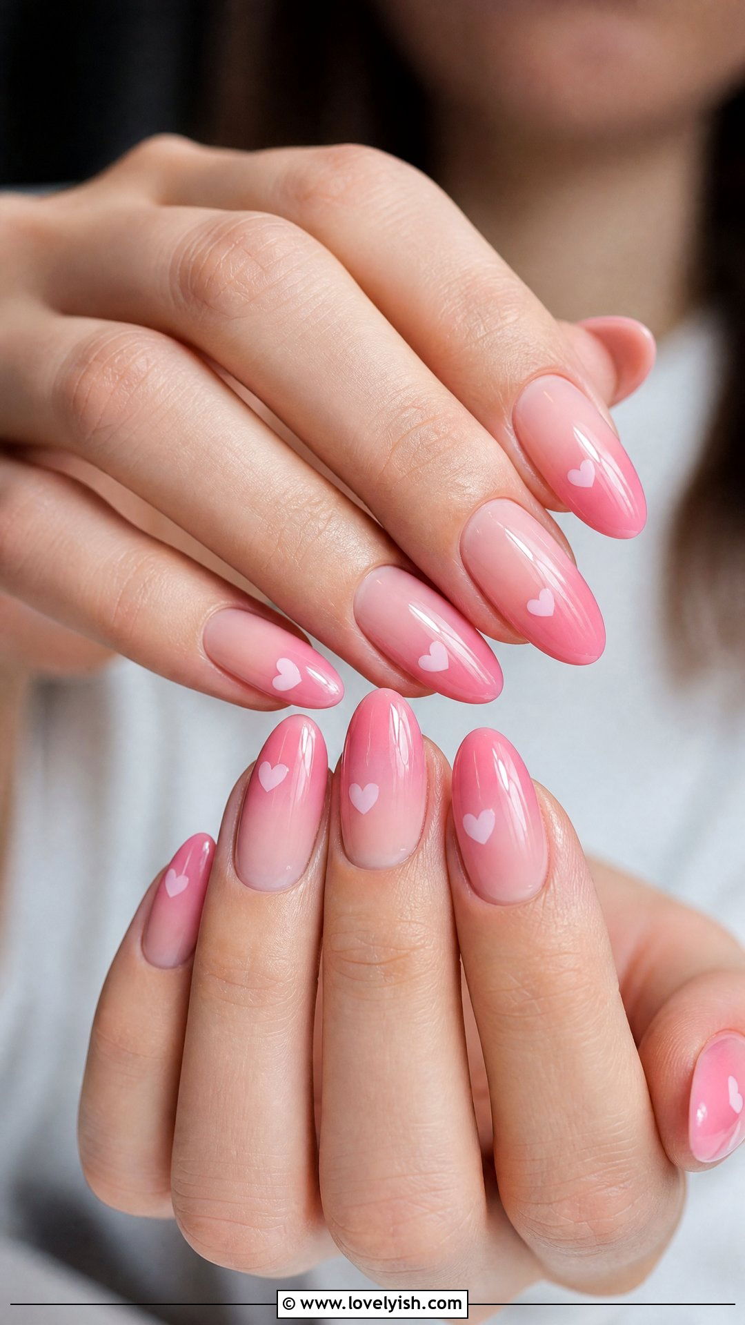 Pink Ombre Heart Nails - 50 feminine nails - 50 feminine nails
