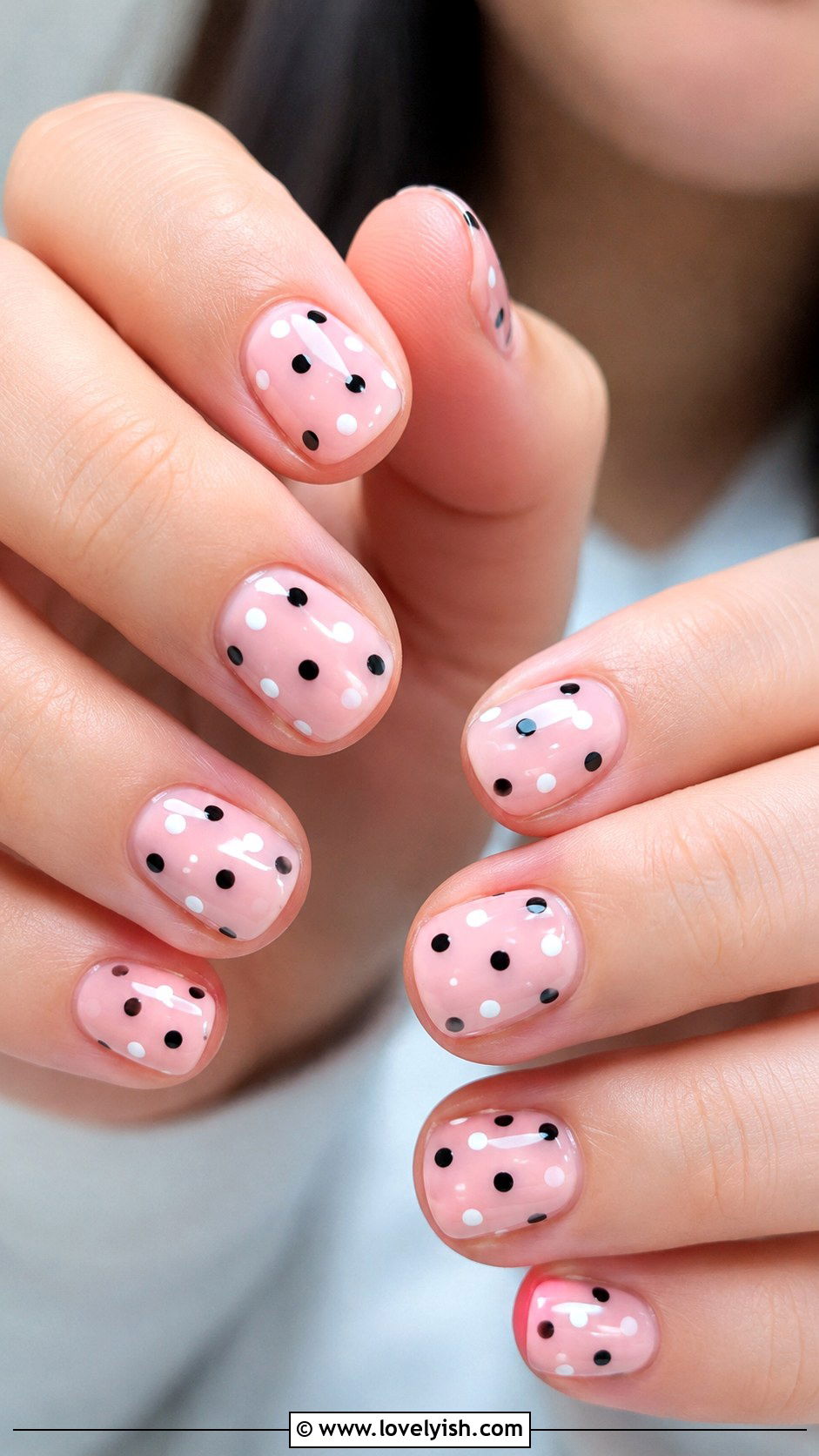 Polka Dot Nail Art - 50 diy nail art - 50 diy nail art