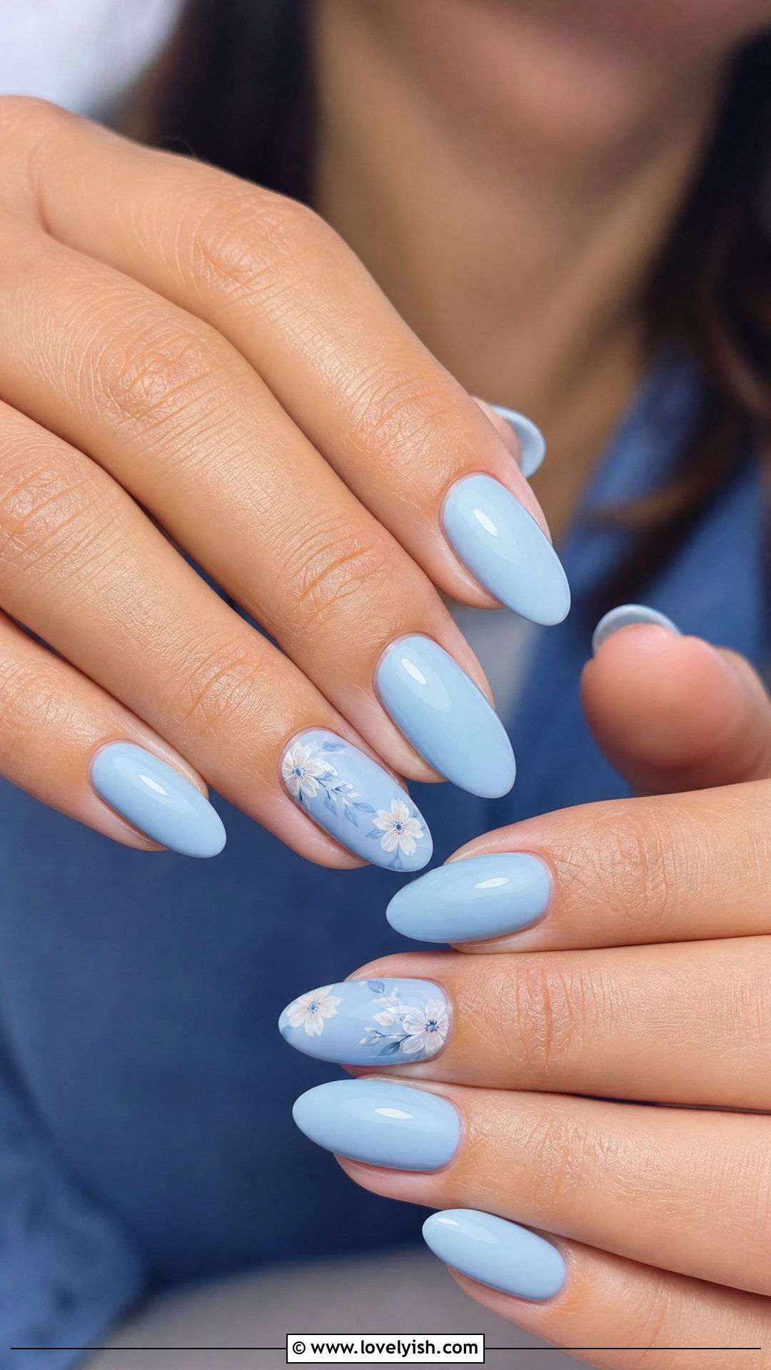 Powder Blue Floral Nails - 50 feminine nails - 50 feminine nails
