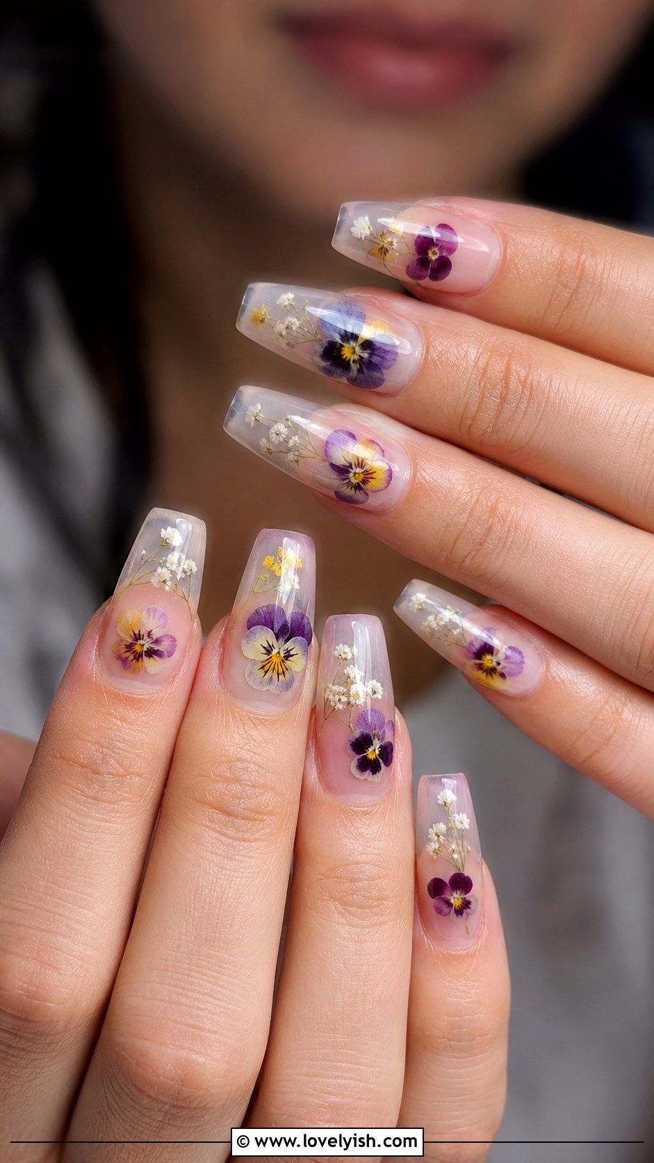 Pressed Flower Nails - 38 flower nail art ideas - 38 flower nail art ideas