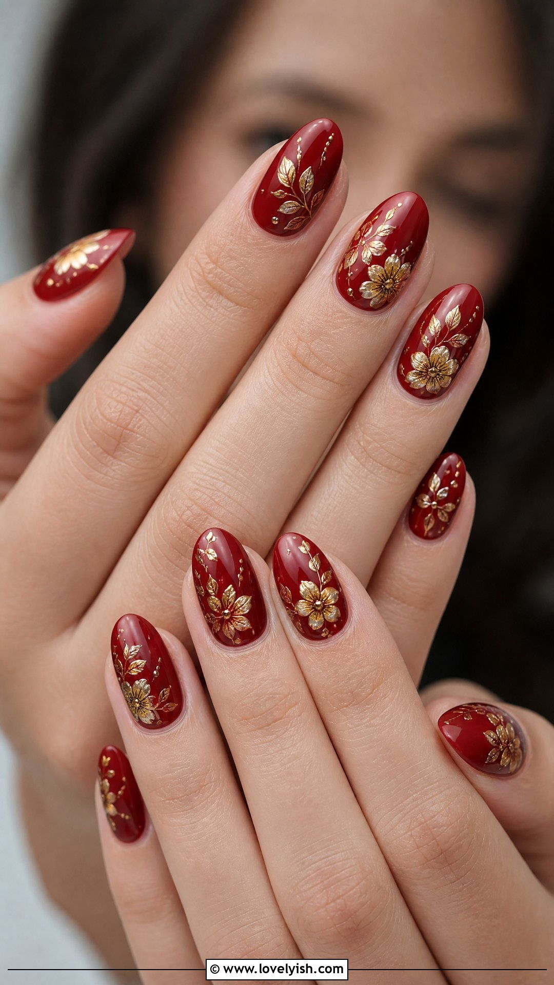 Red And Gold Floral Nails - 25 gold nail designs - 25 gold nail designs