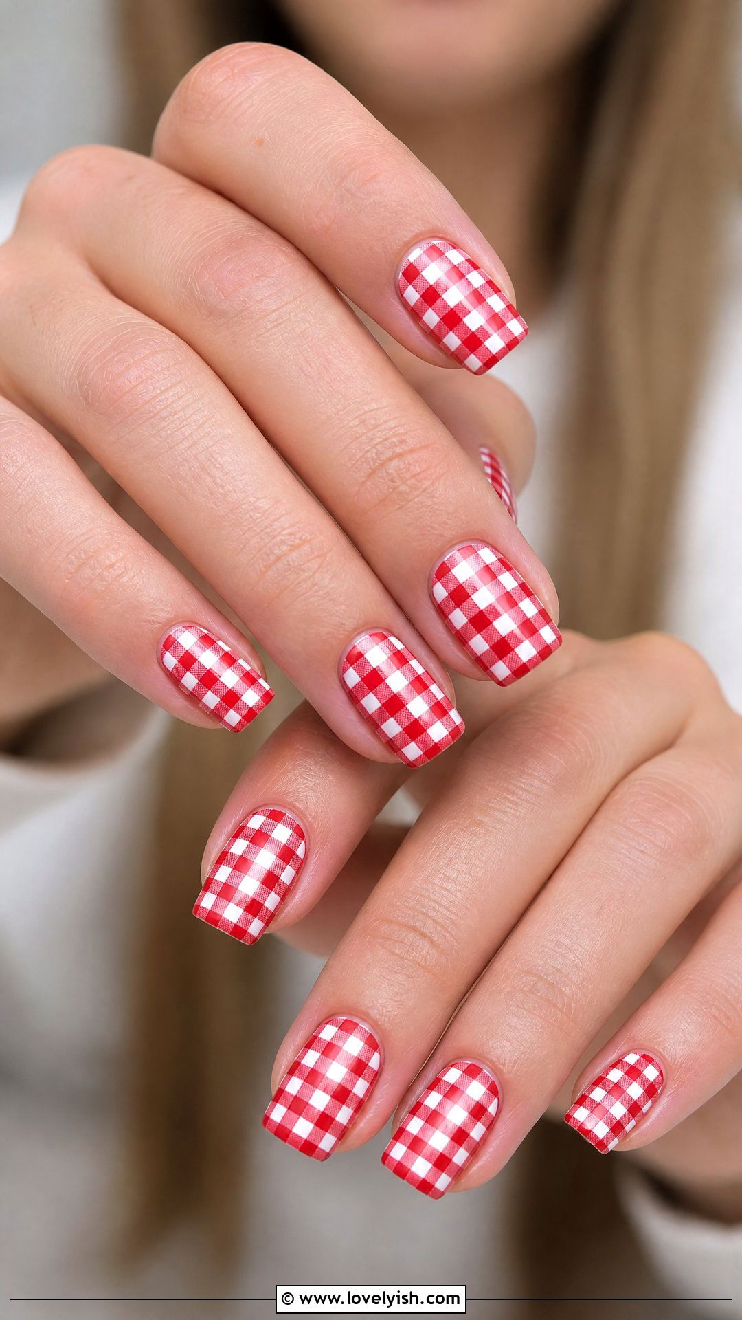 Red Gingham Nails - 50 red nails - 50 red nails