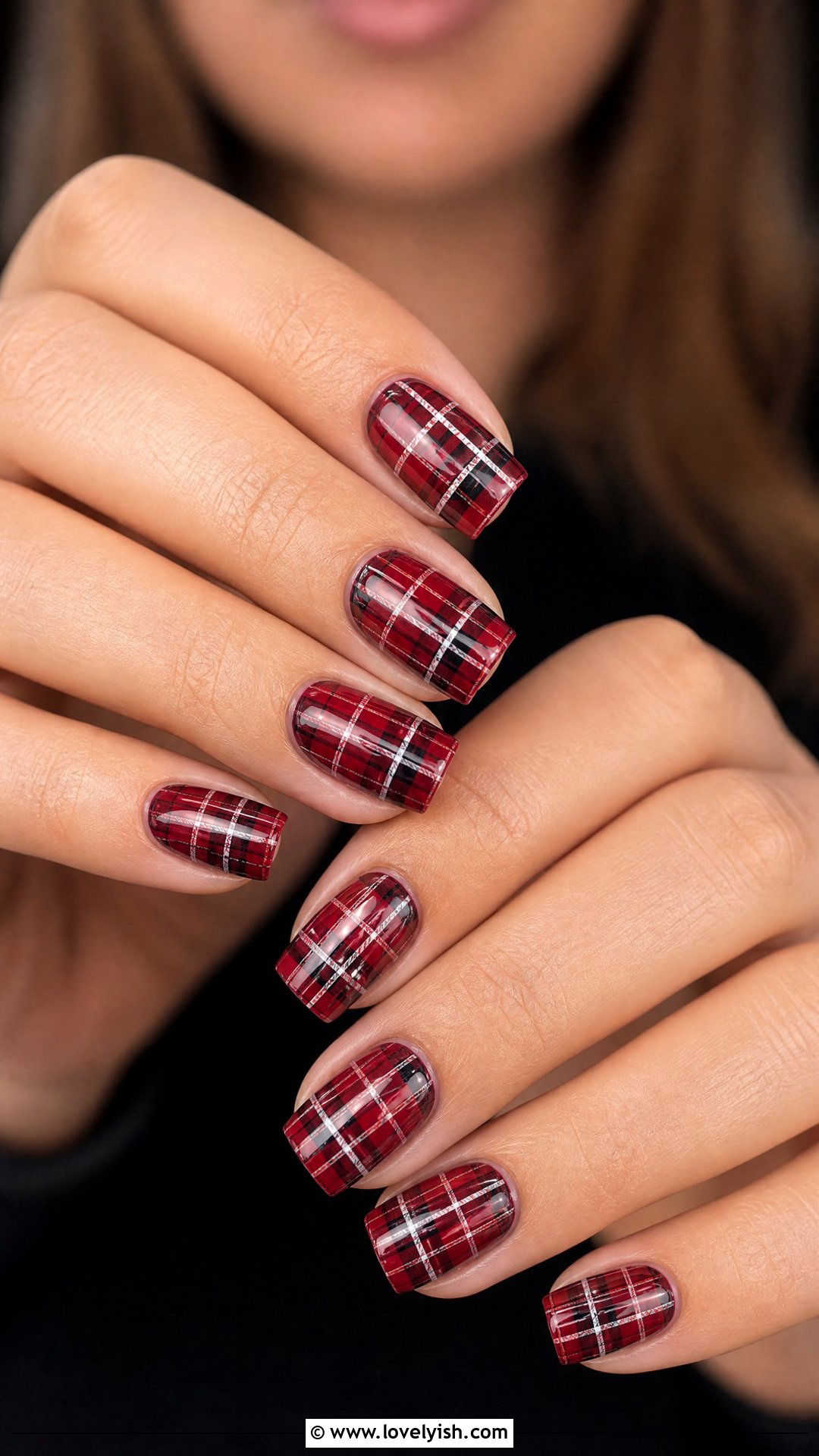 Red Plaid Nails - 50 red nails - 50 red nails