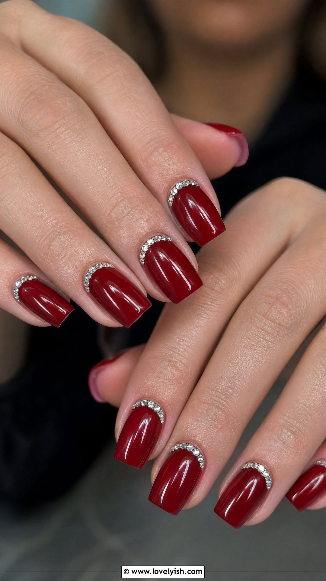 Red Square Nails With Diamond Cuff - 30 nail designs with diamonds - 30 nail designs with diamonds