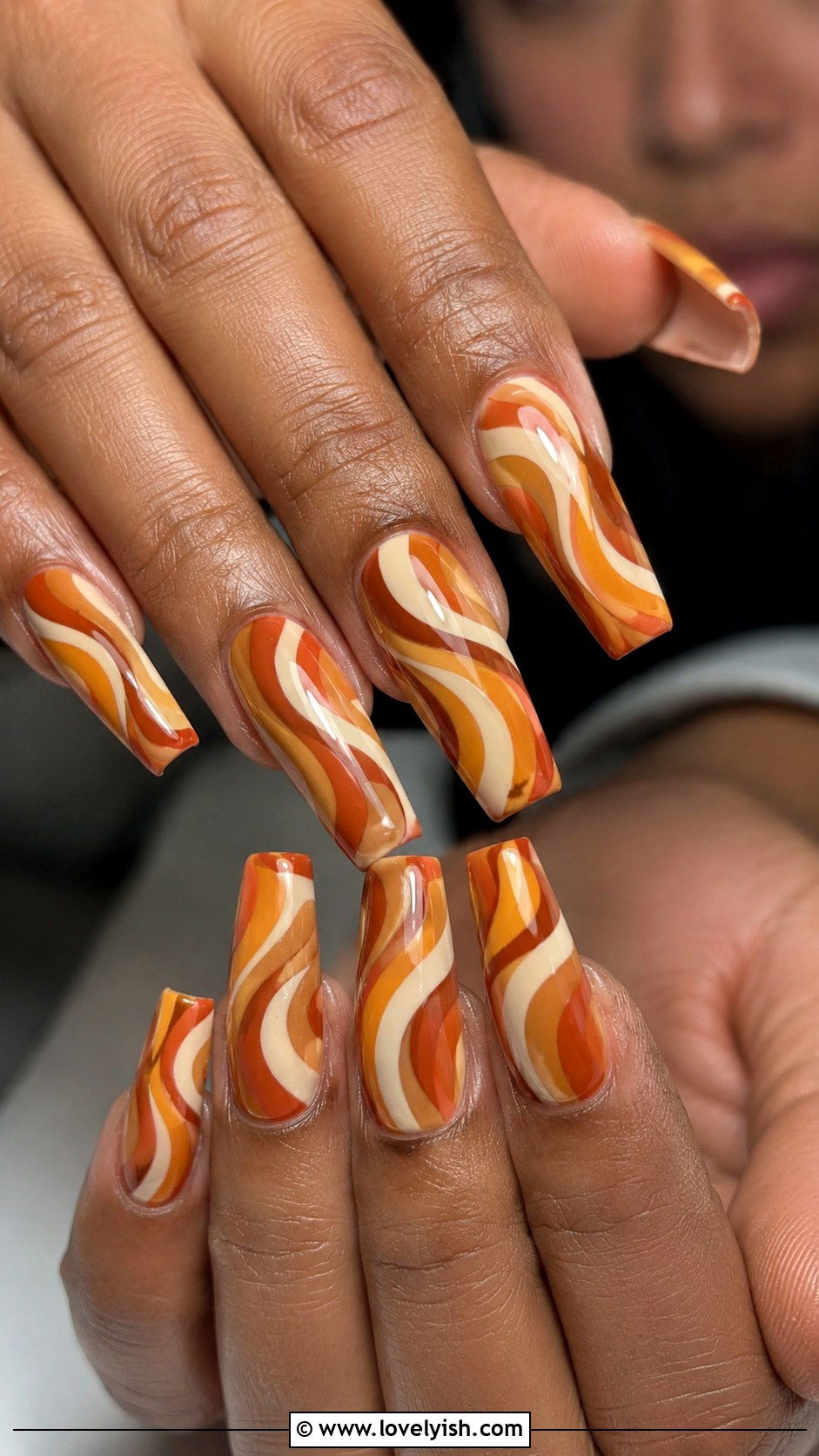 Retro 70s Swirl Nails - 43 nail art ideas - 43 nail art ideas