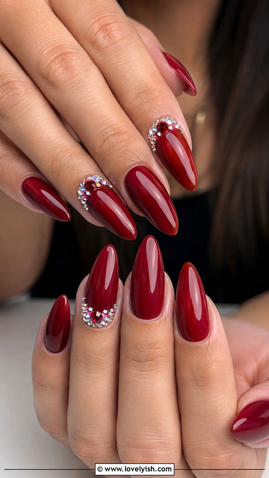Rhinestone Accent Nail Art - 50 diy nail art - 50 diy nail art
