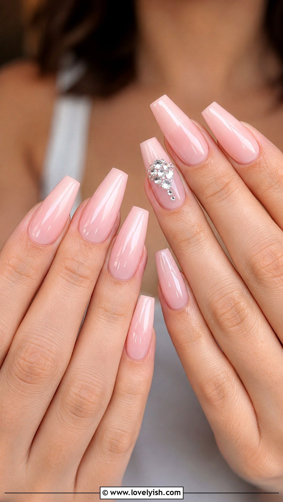 Rhinestone Cluster Nail Art - 25 cool nail art ideas - 25 cool nail art ideas