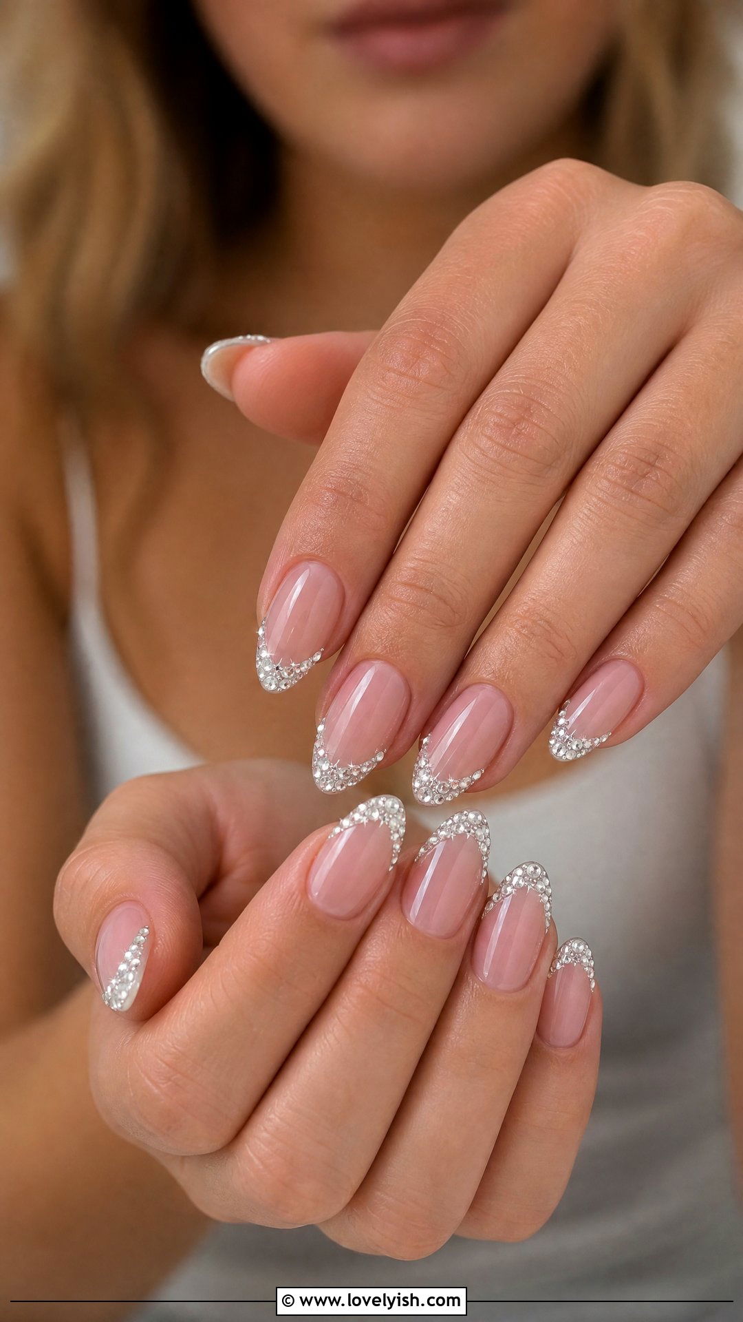 Rhinestone French Tip Almond Nails - 25 almond french tip nail designs - 25 almond french tip nail designs