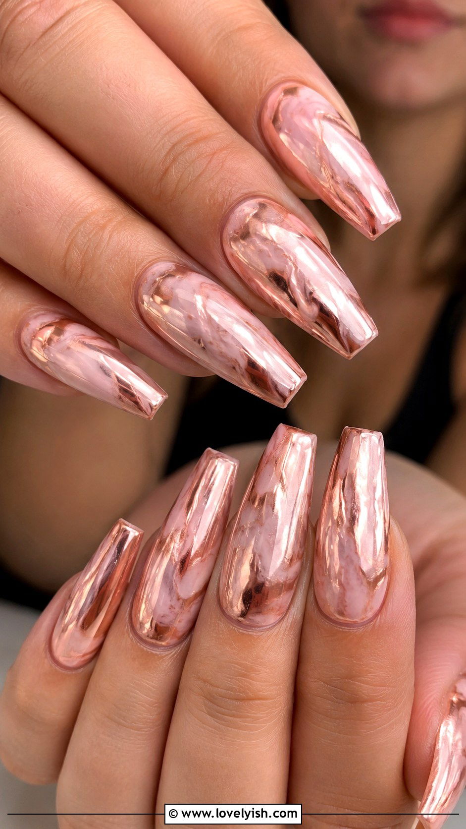 Rose Gold Chrome Marble Nails - 38 marble nail designs - 38 marble nail designs