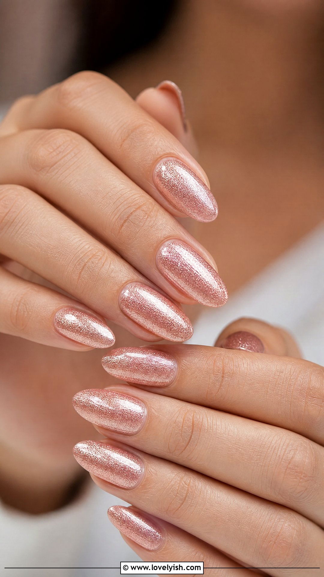 Rose Gold Shimmer Holiday Nails - 50 holiday nails - 50 holiday nails