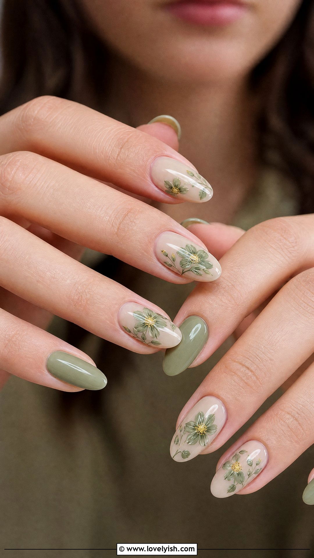 Sage Green Floral Accent Nails - 50 medium nails - 50 medium nails