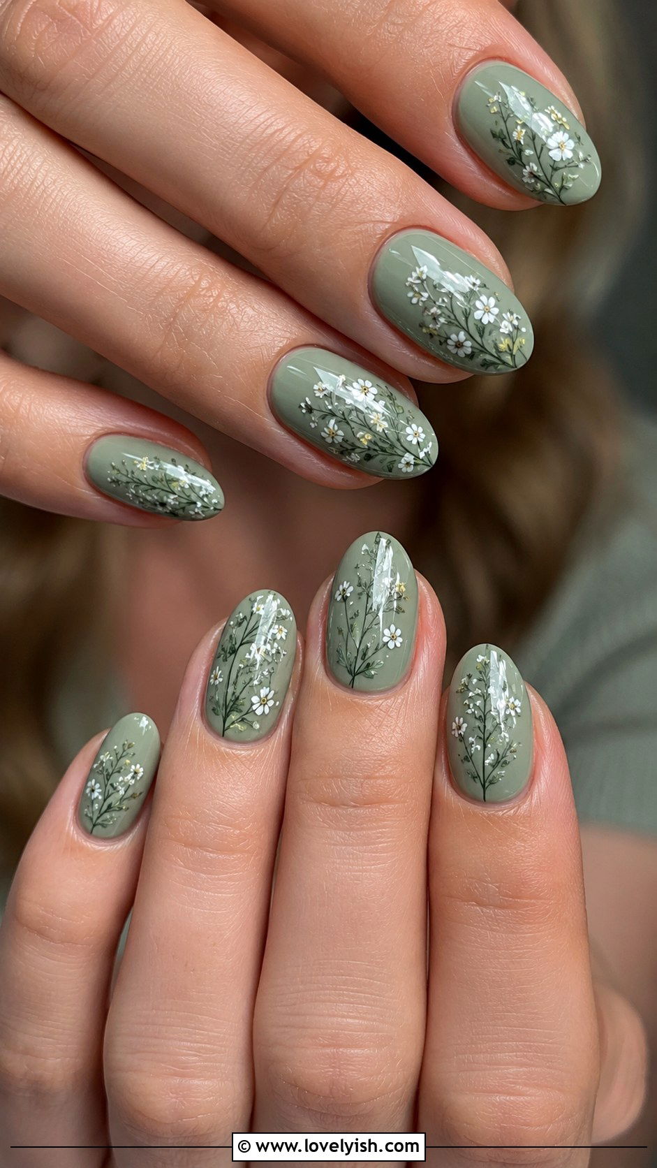 Sage Green Floral Acrylic Nails - 33 acrylic nail ideas - 33 acrylic nail ideas