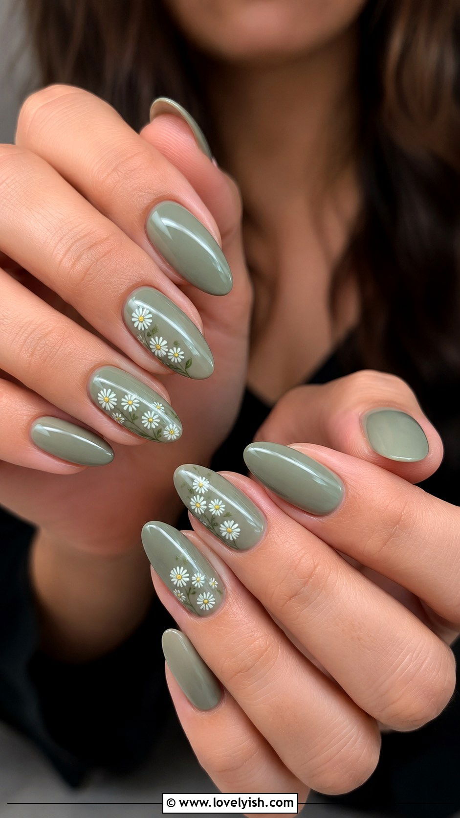 Sage Green Floral Acrylic Nails - 42 acrylic nail designs - 42 acrylic nail designs