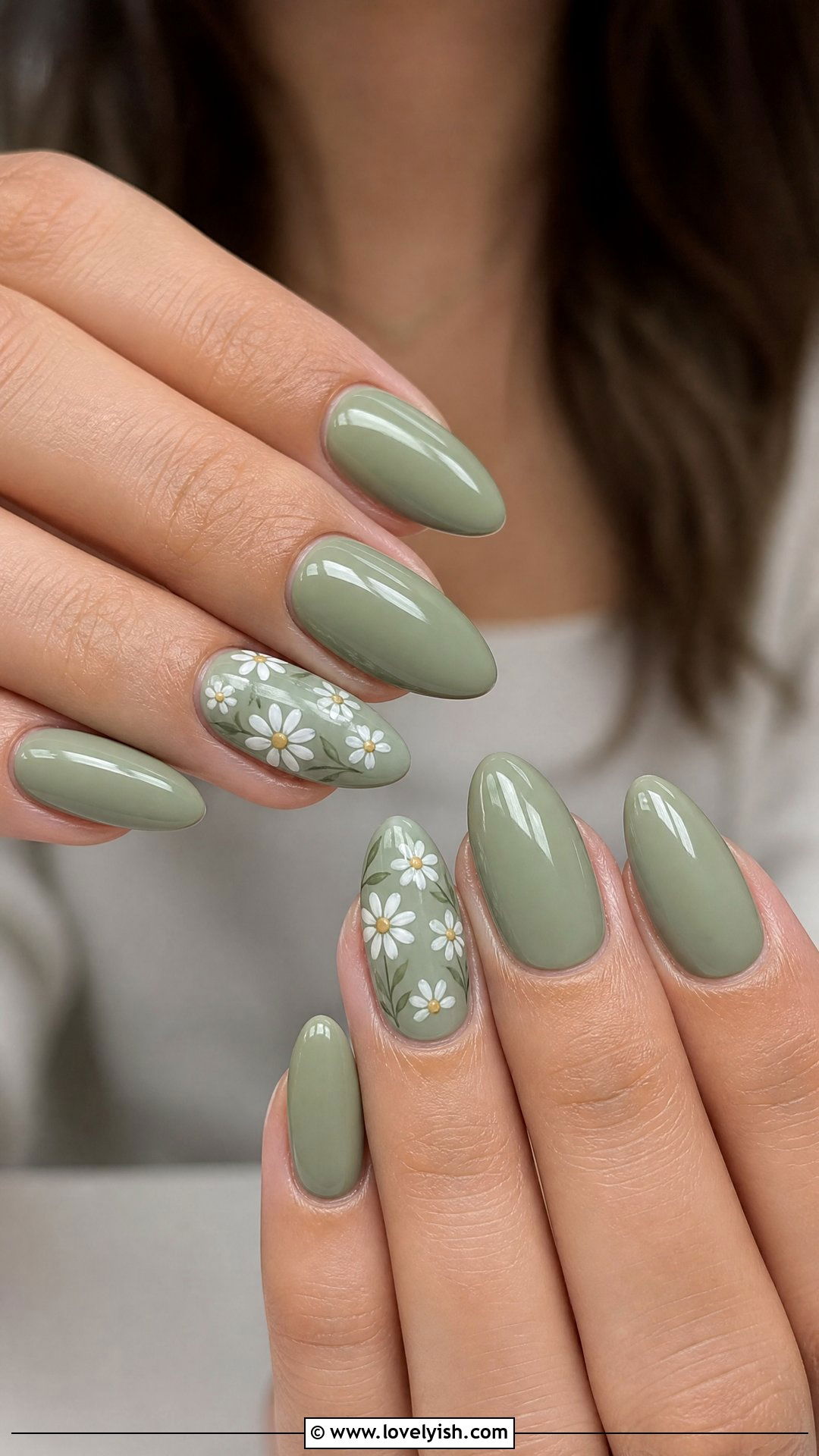 Sage Green Floral Acrylic Nails - 25 acrylic nails designs - 25 acrylic nails designs