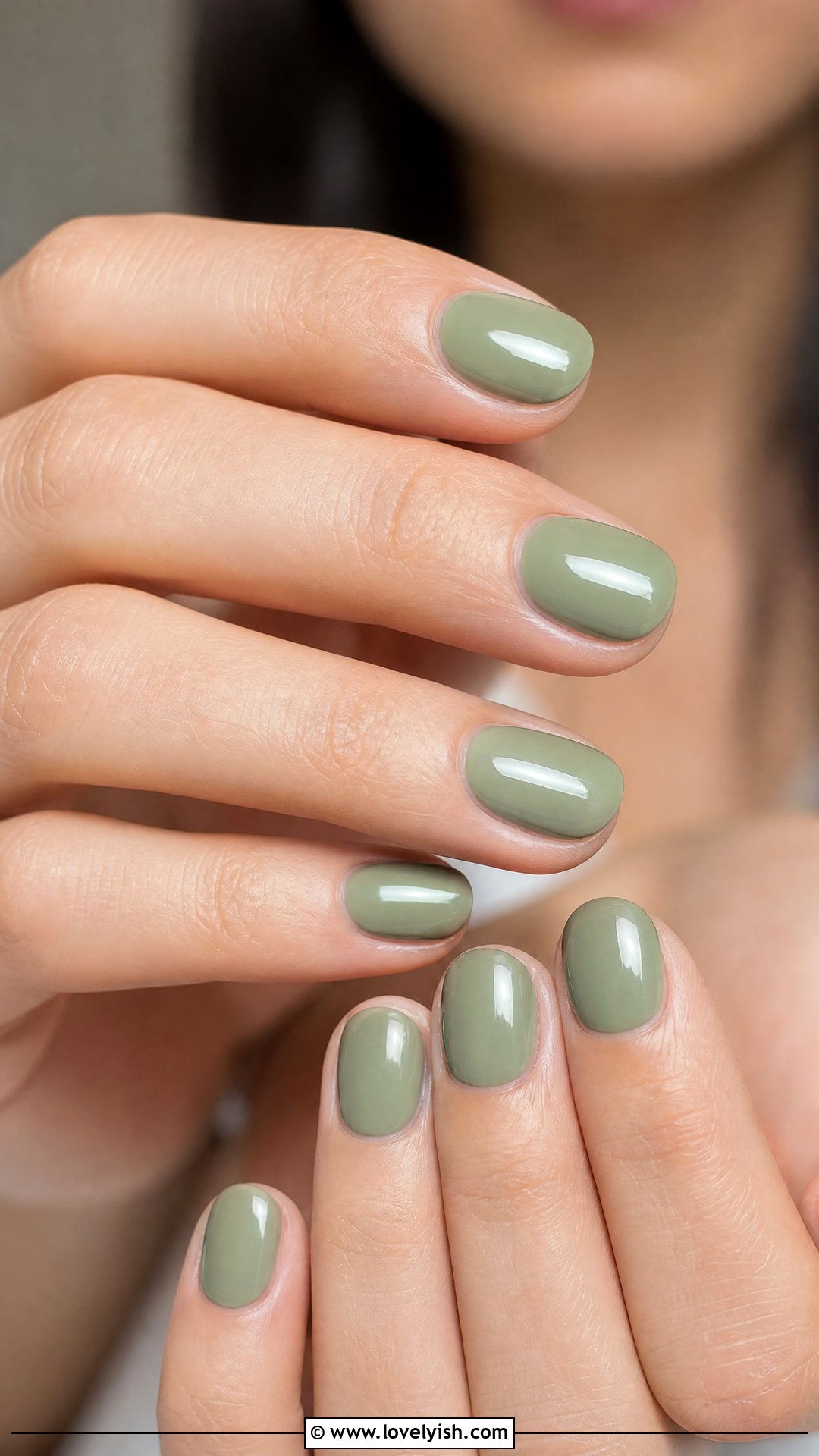 Sage Green Minimalist Nails - 38 simple nail art designs - 38 simple nail art designs