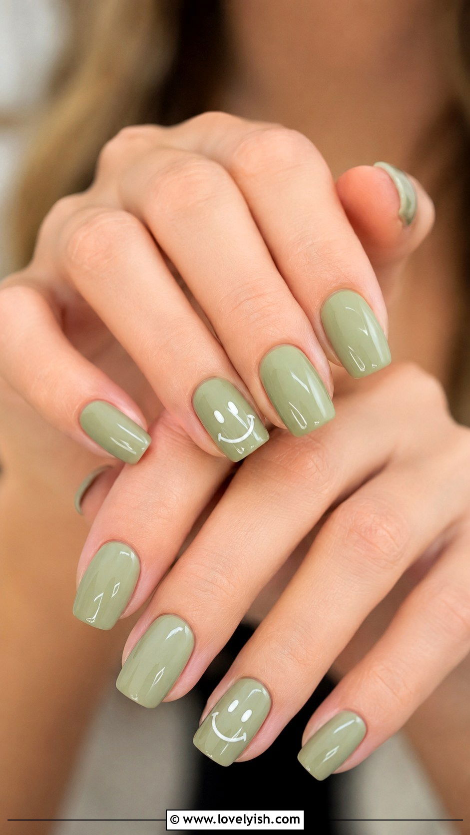 Sage Green Smiley Face Nails - 33 easy nail designs for beginners - 33 easy nail designs for beginners