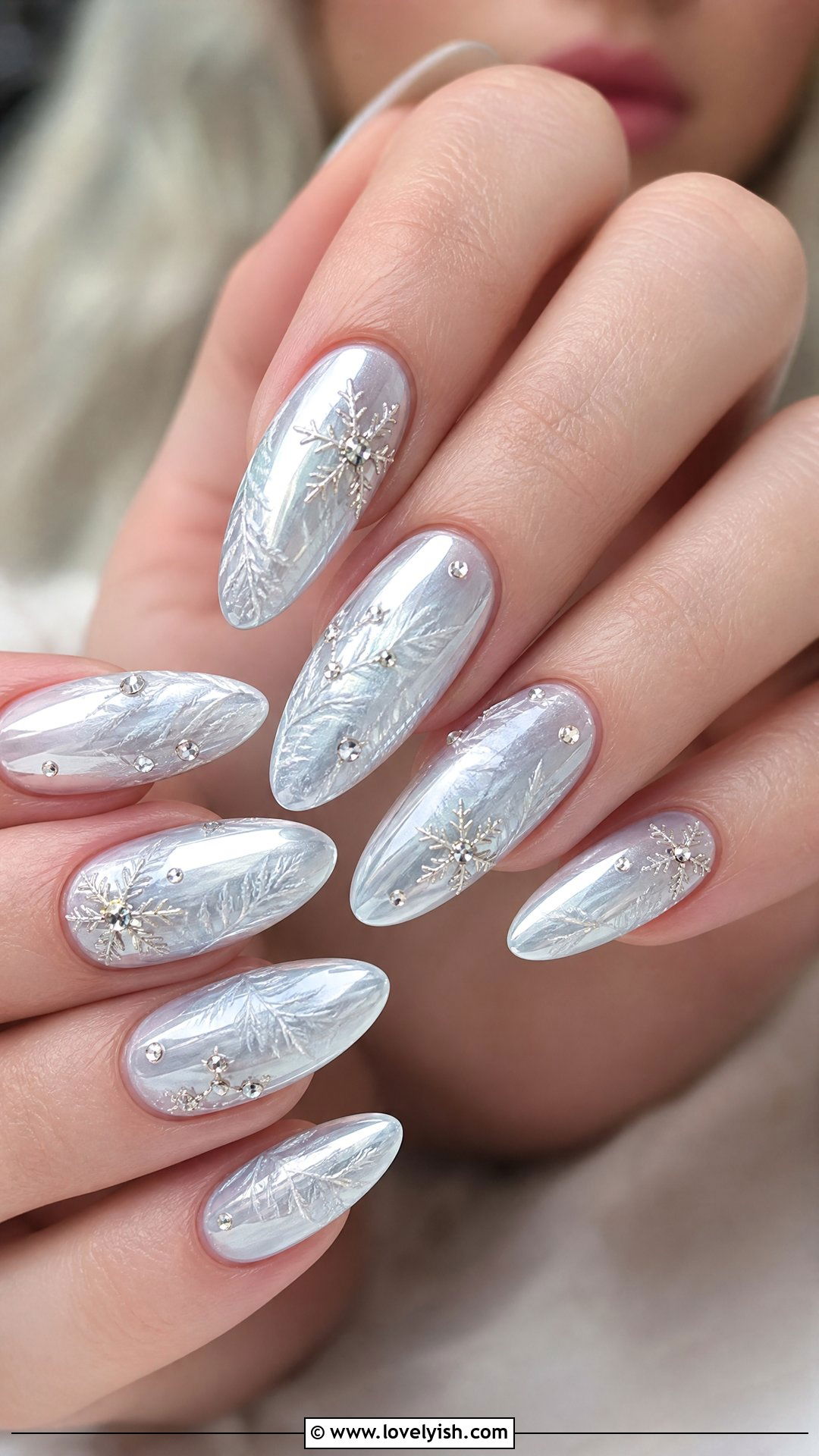 Silver Snow Queen Nails - 50 sparkly silver nails - 50 sparkly silver nails