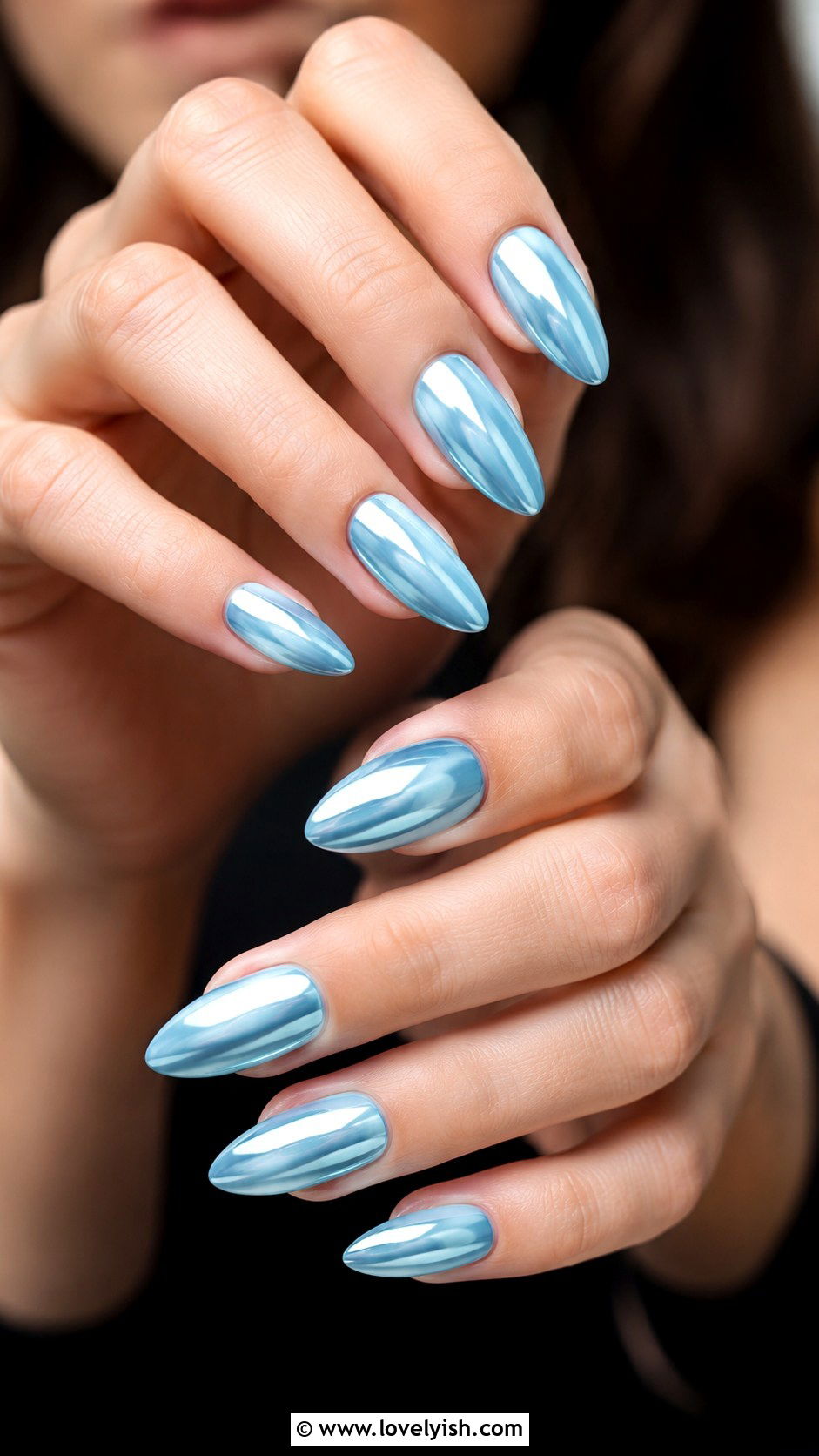 Sky Blue Chrome Nails - 38 blue nail designs - 38 blue nail designs