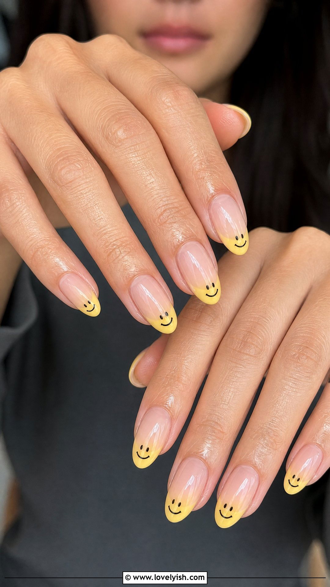 Smiley Face French Tip Almond Nails - 25 almond french tip nail designs - 25 almond french tip nail designs