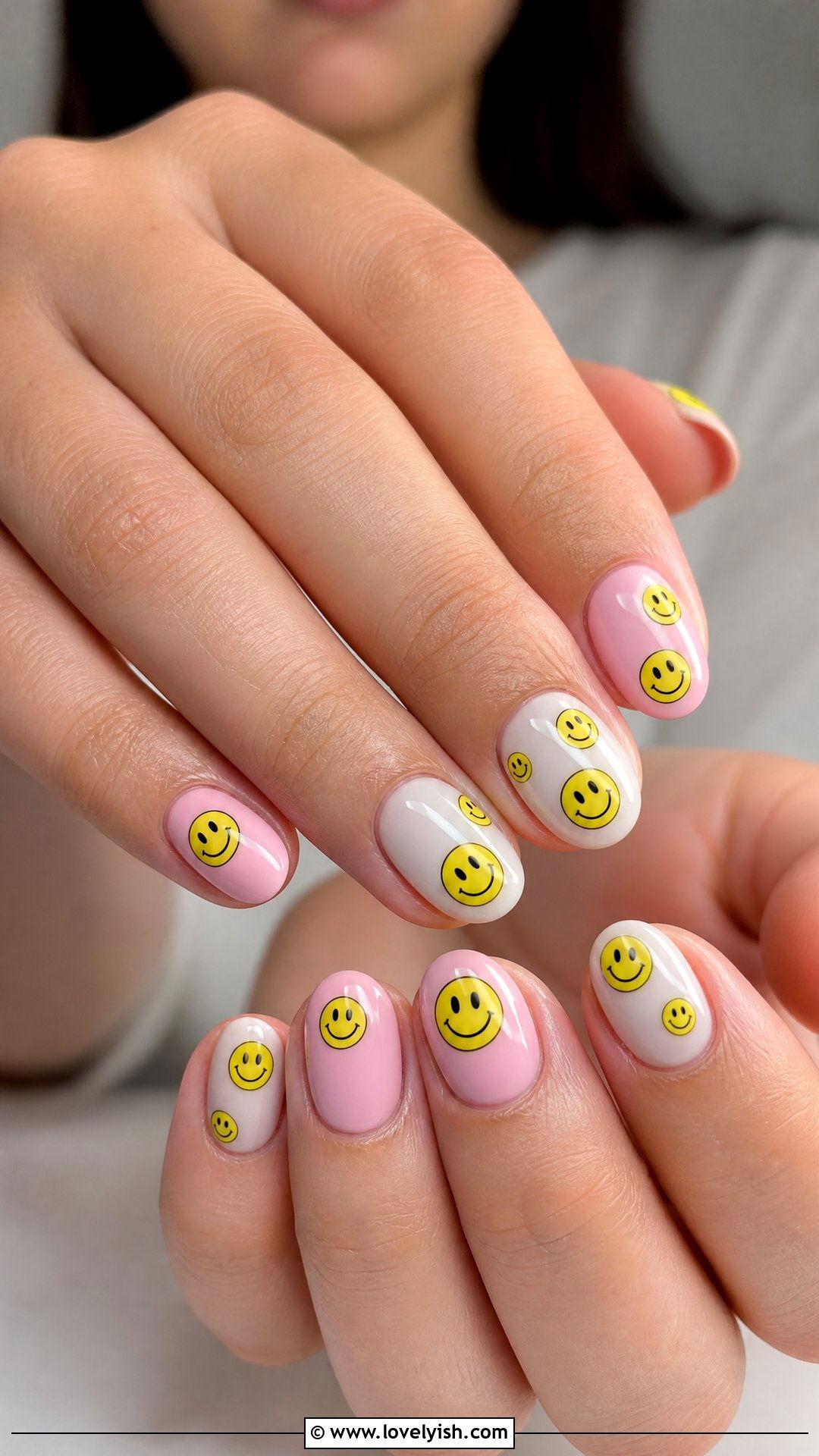 Smiley Face Nails - 50 crazy nail designs - 50 crazy nail designs