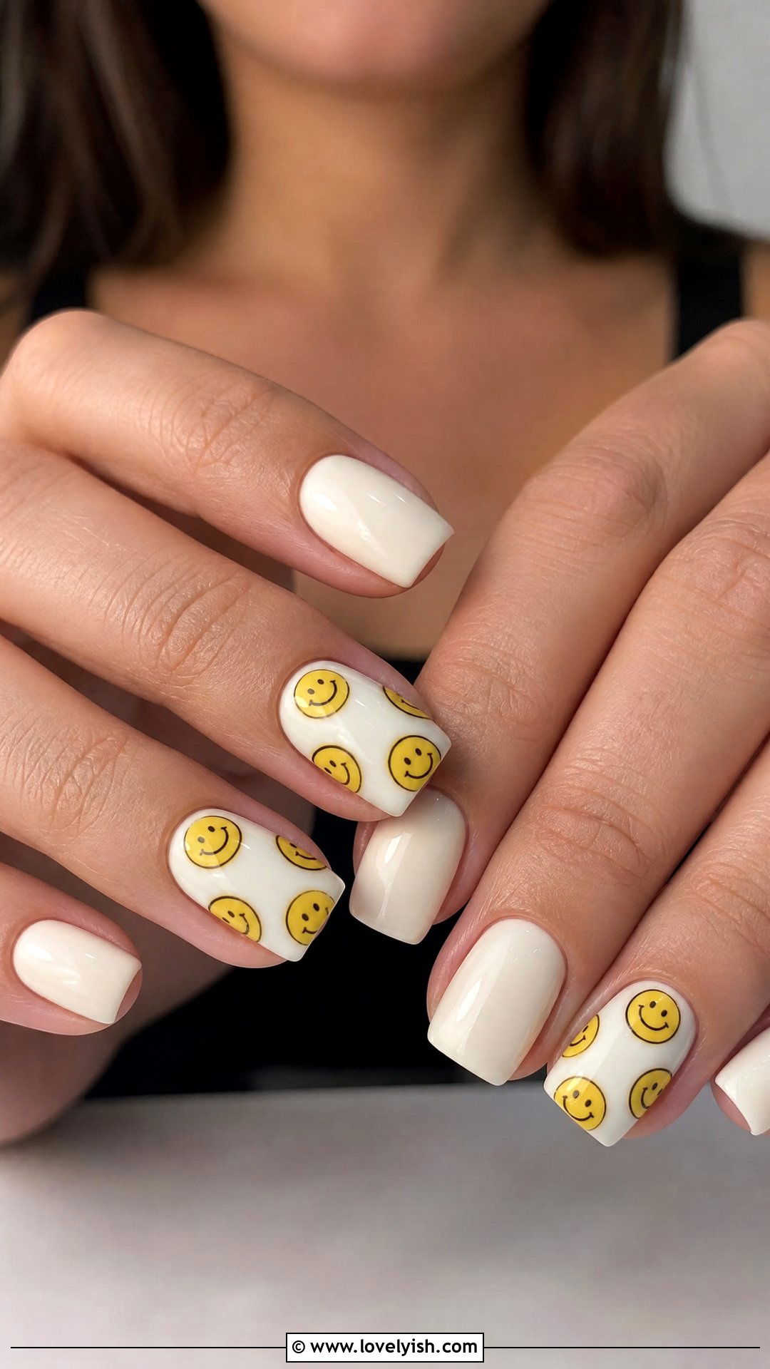 Smiley Face Short Nails - 35 short nails designs - 35 short nails designs