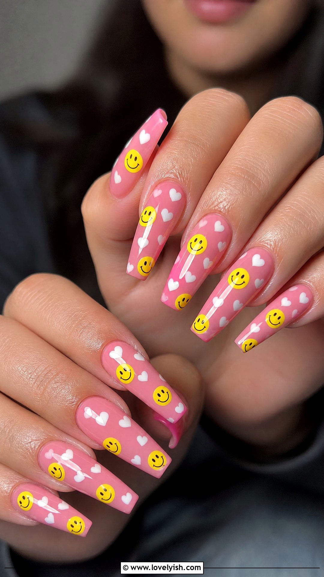 Smiley Face With Hearts All Over - 50 smiley face nails - 50 smiley face nails