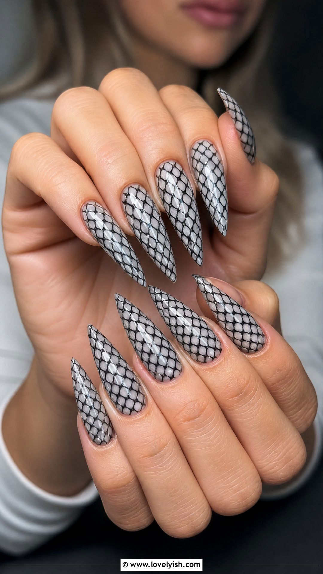Snake Print Nails - 50 black and white nail designs - 50 black and white nail designs