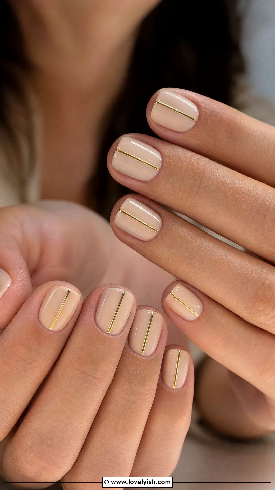 Soft Beige with Gold Pinstripe Nails - 50 classy nails - 50 classy nails