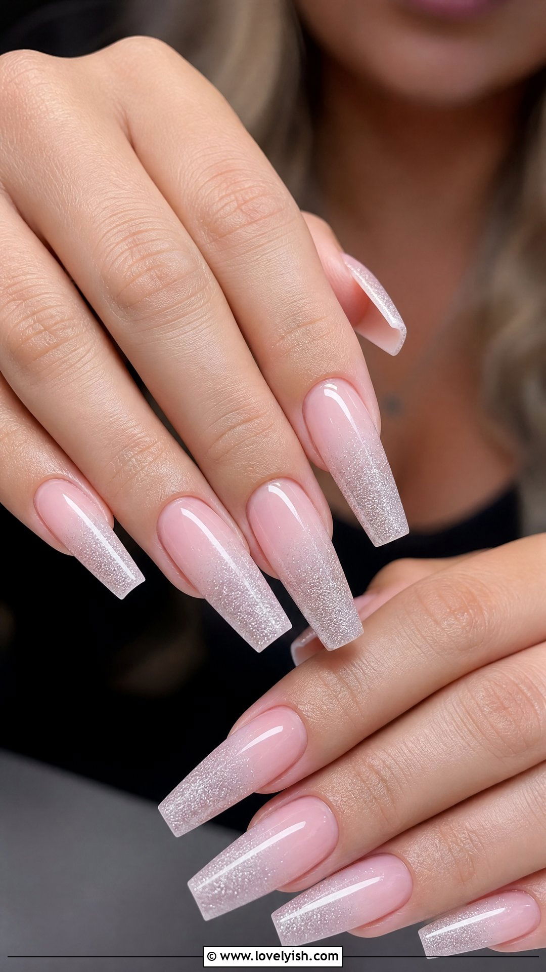 Soft Glitter Tip Nails - 50 feminine nails - 50 feminine nails