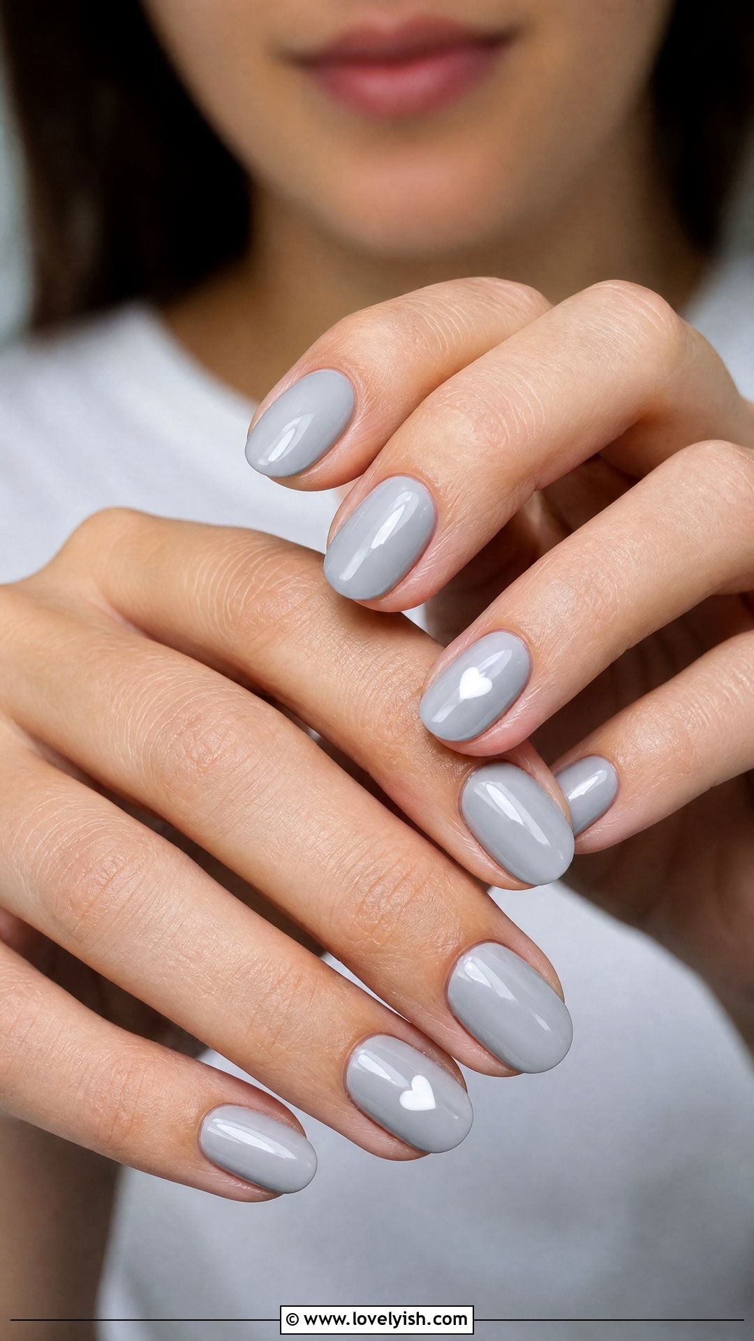 Soft Gray Short Nails With Single Heart Accent - 50 classy short nail designs - 50 classy short nail designs
