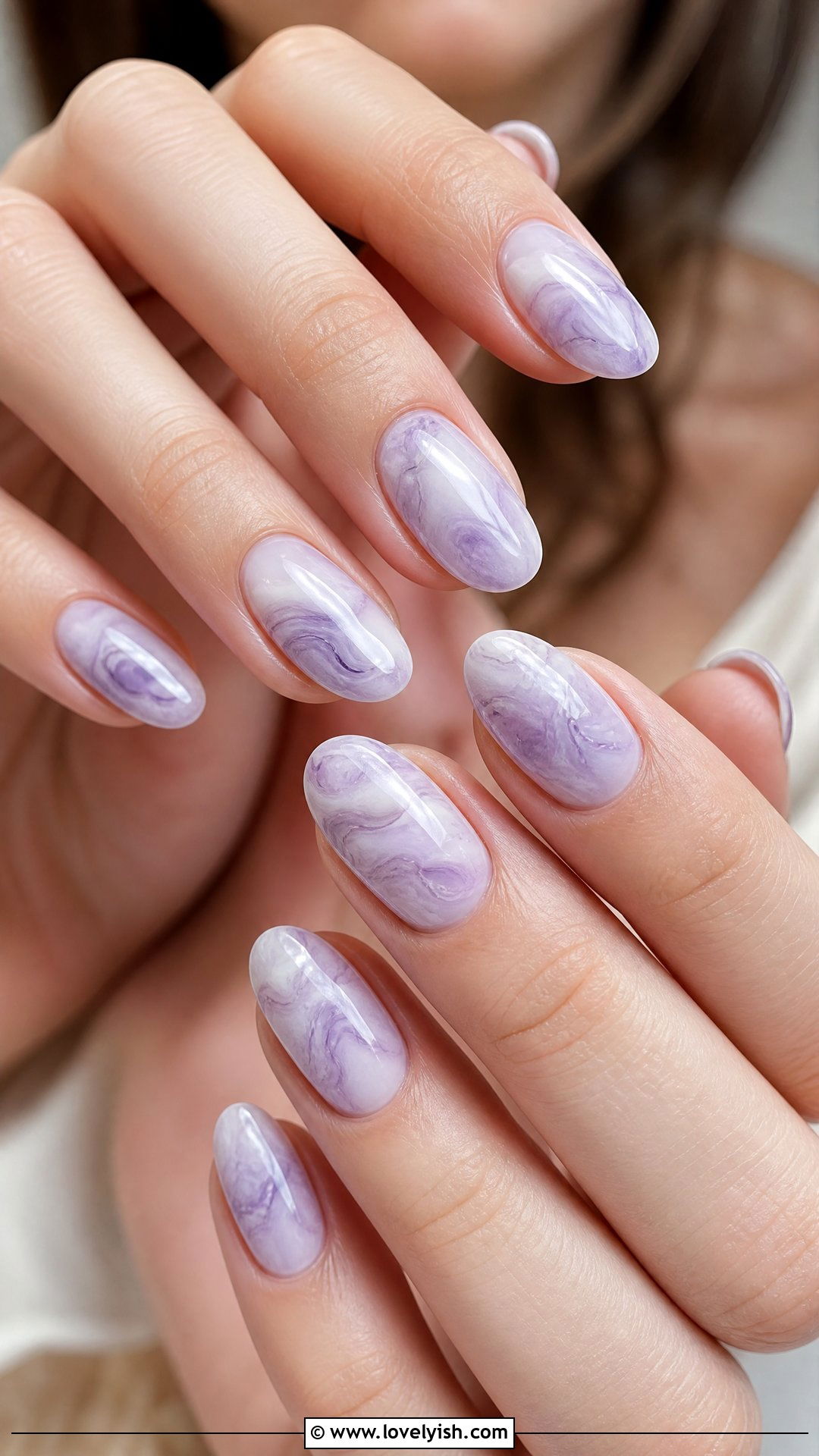 Soft Lavender Marble Nails - 50 easy spring nail designs - 50 easy spring nail designs