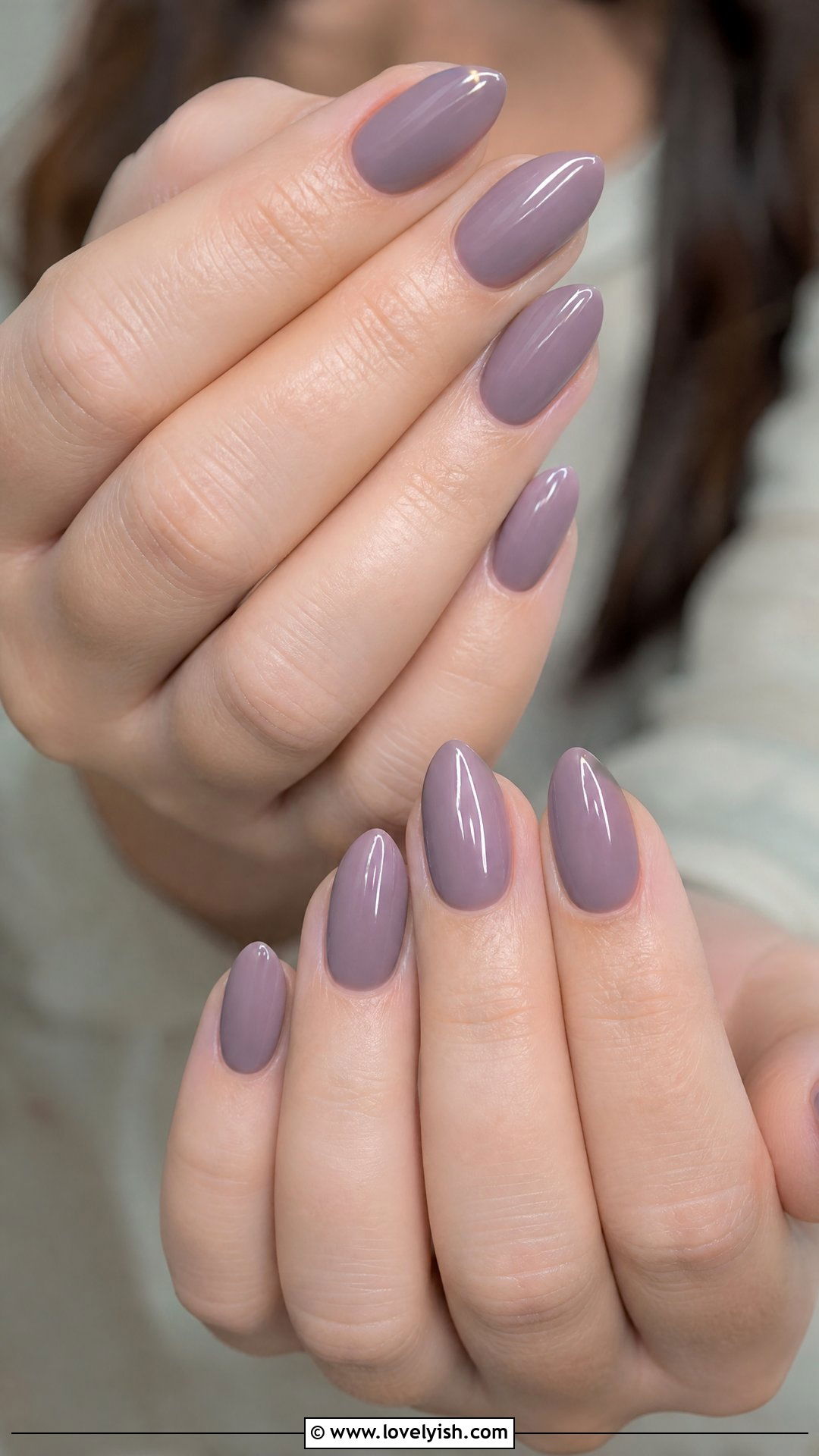 Soft Mauve Almond Nails - 29 nails for older women - 29 nails for older women