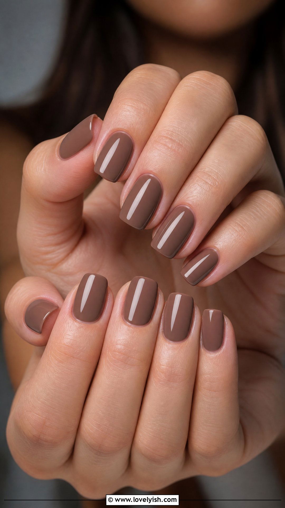 Soft Mocha Brown Minimalist Solid Nails - 42 minimalist nail art - 42 minimalist nail art