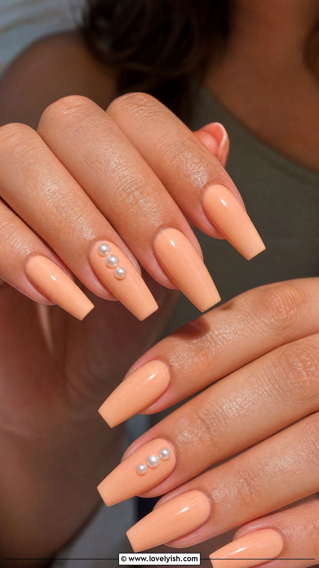 Soft Peach Pearl Coffin Nails - 50 pearl nails - 50 pearl nails