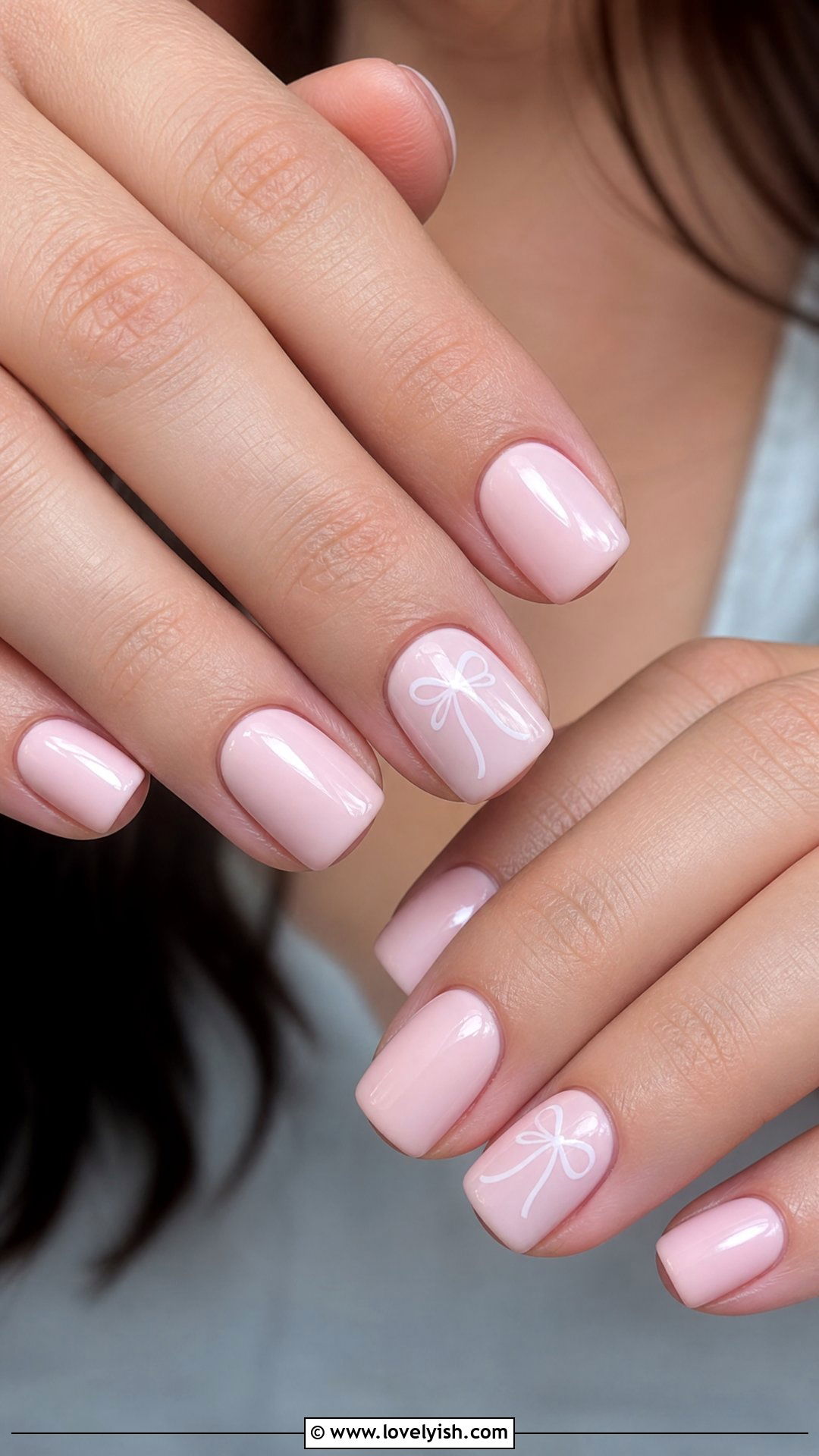 Soft Pink With Bow Accent Short Square Nails - 50 short square nails - 50 short square nails