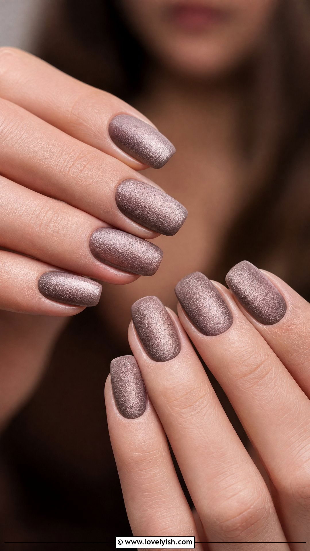 Soft Taupe Velvet Nails - 50 classy nails - 50 classy nails
