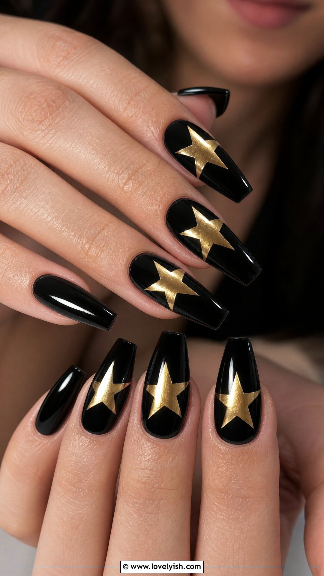 Starry Gold Graphic Nails - 50 unique nail designs - 50 unique nail designs