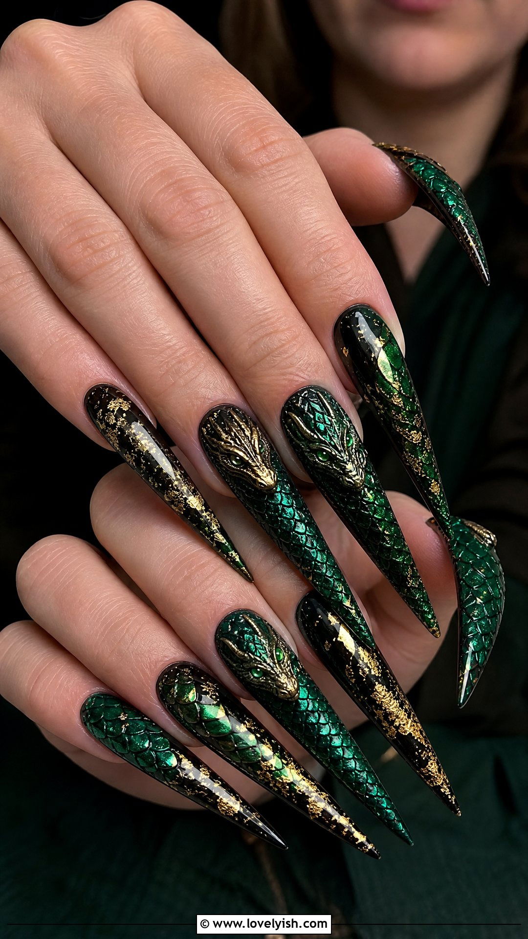 Stiletto Dragon Nails - 50 crazy nail designs - 50 crazy nail designs