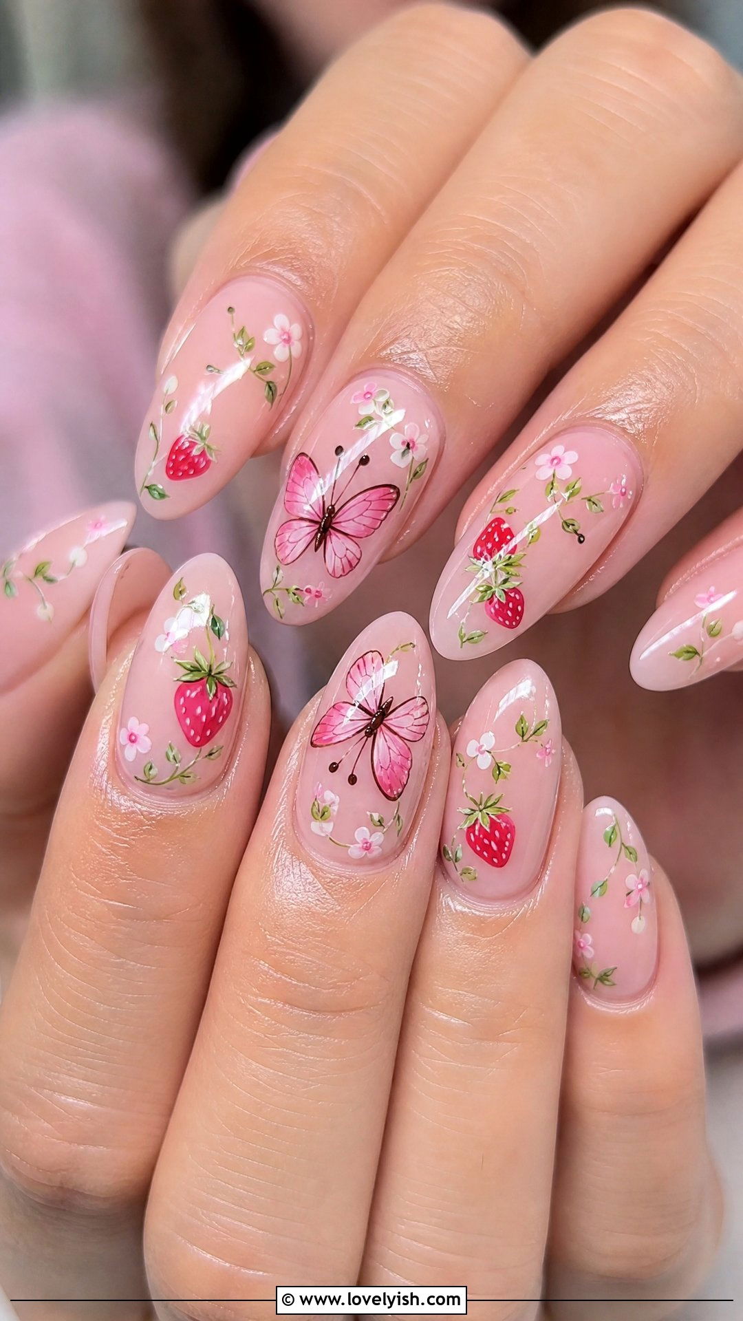 Strawberry and Butterfly Nails - 50 strawberry nails - 50 strawberry nails