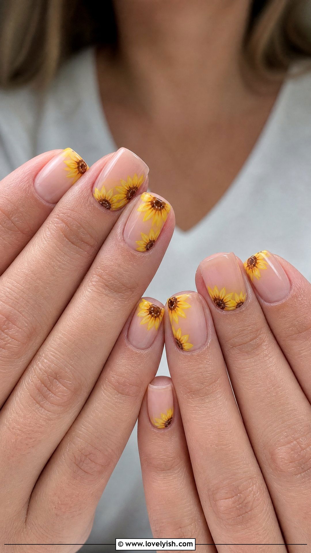 Sunflower French Tip Short Nails - 50 short french tip nails - 50 short french tip nails
