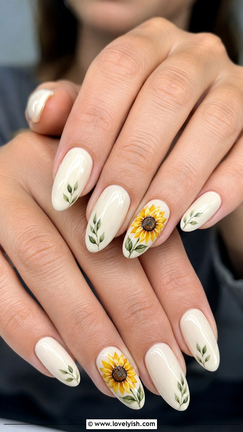Sunflower Yellow Nails - 25 flower nails design ideas - 25 flower nails design ideas