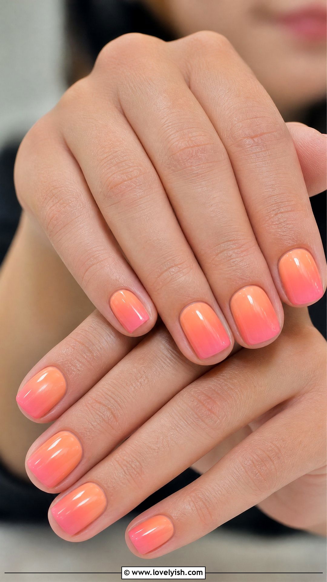 25 Short Square Nail Designs for a Chic Manicure