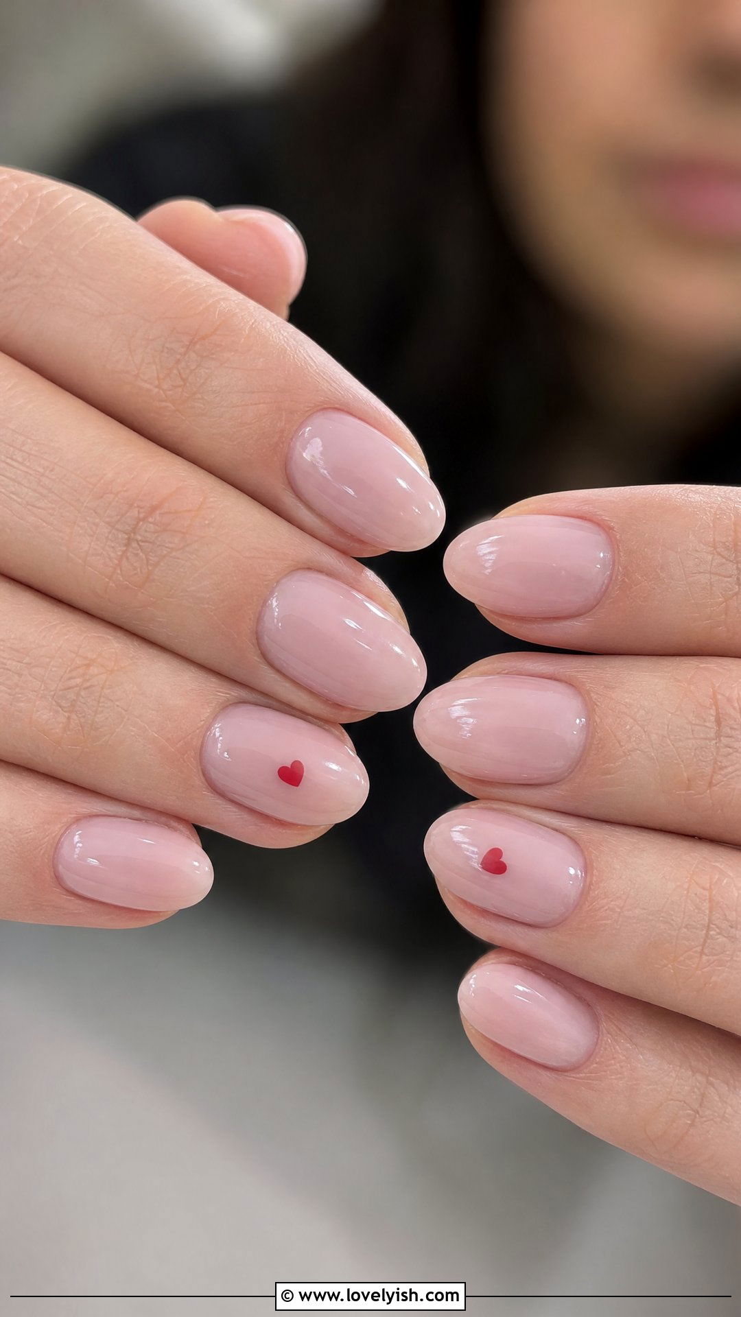 Tiny Heart Accent Nails - 50 minimalist nails - 50 minimalist nails