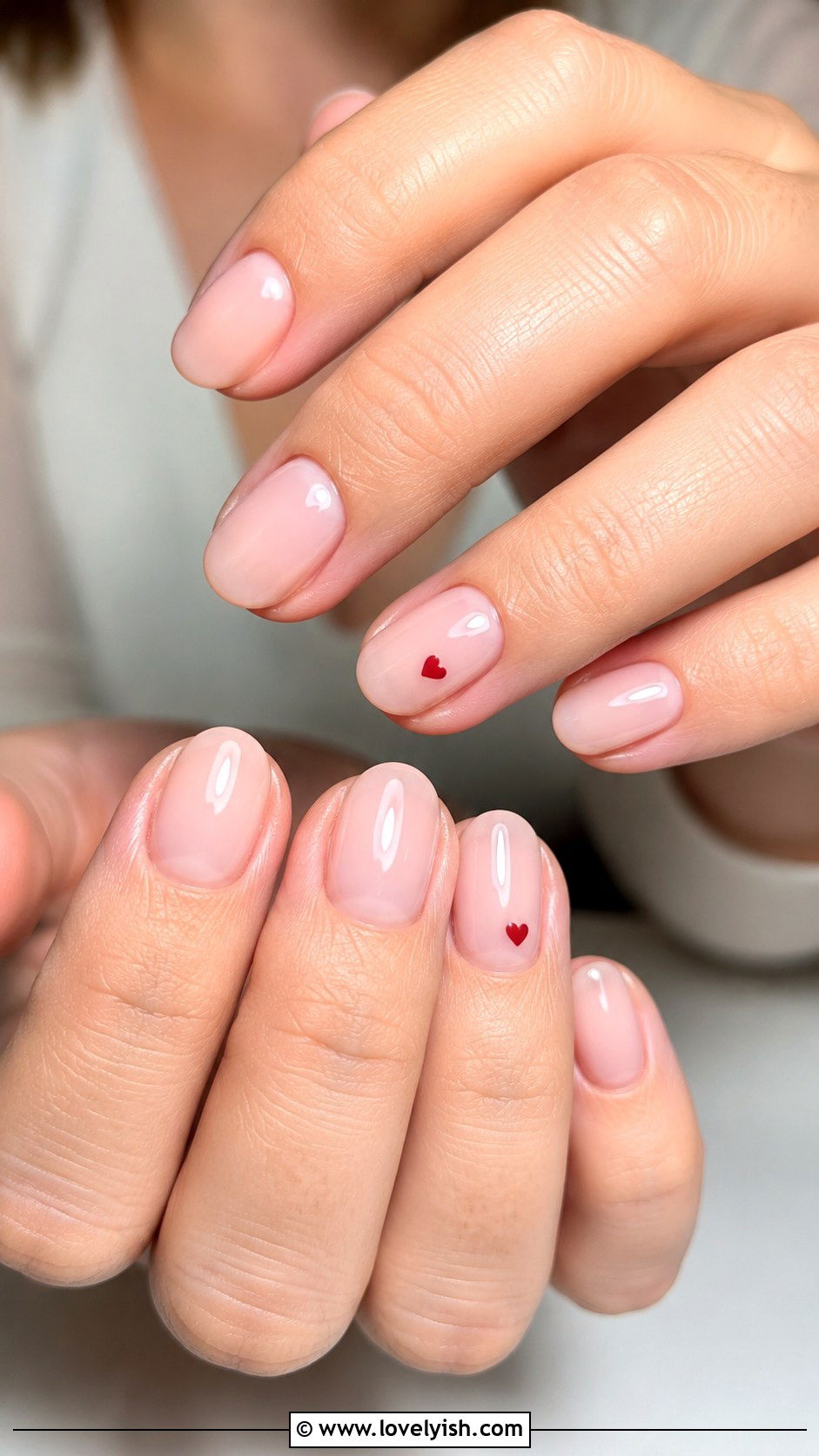 Tiny Heart Accent Nails - 25 minimalist nail ideas - 25 minimalist nail ideas