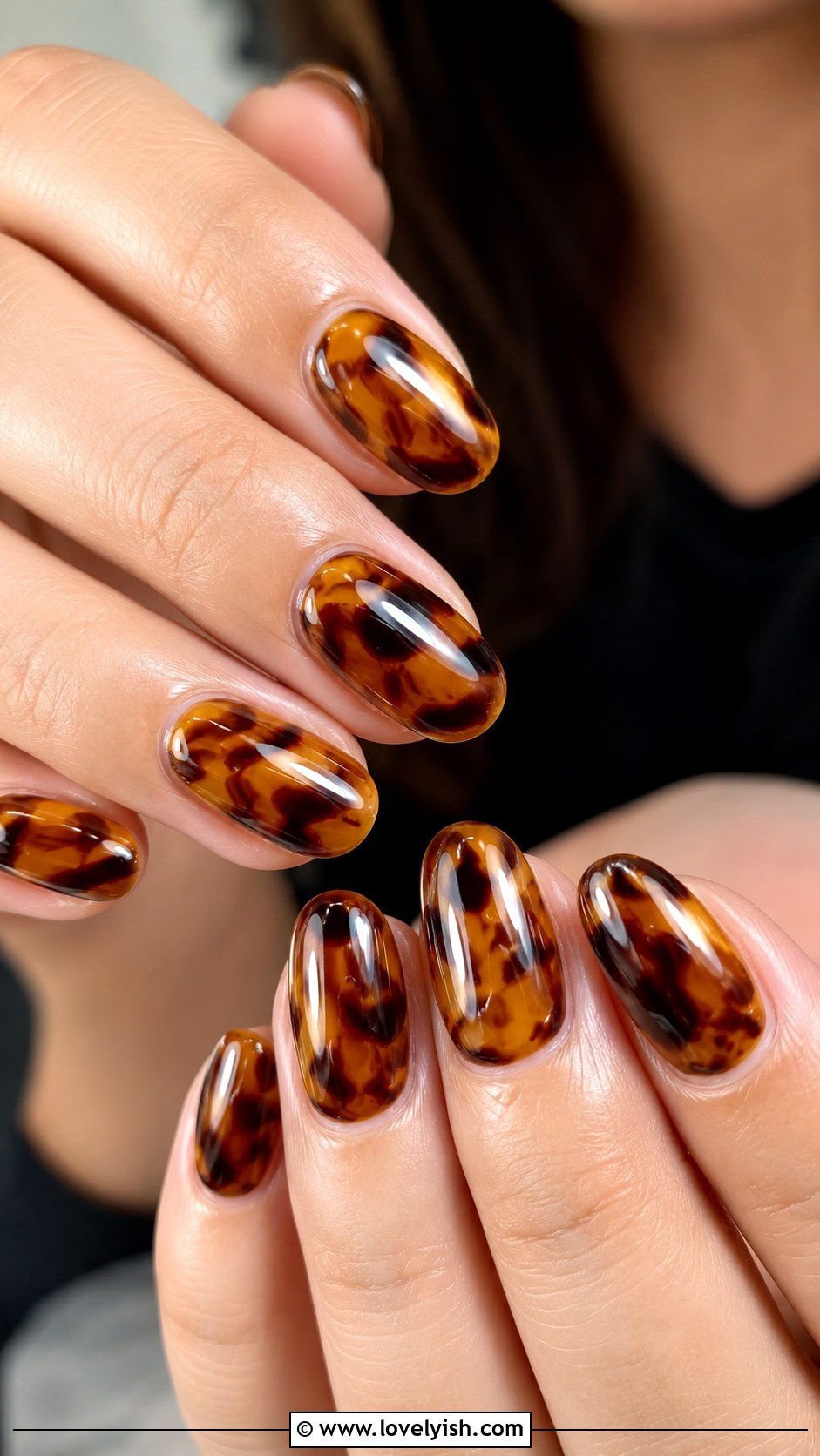 Tortoiseshell Brown Nails - 47 nail inspiration - 47 nail inspiration