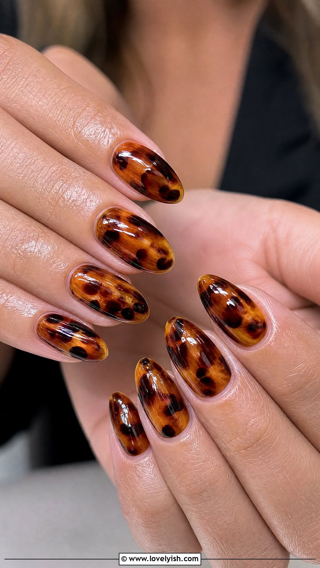 Tortoiseshell Brown Nails - 44 nails designs - 44 nails designs