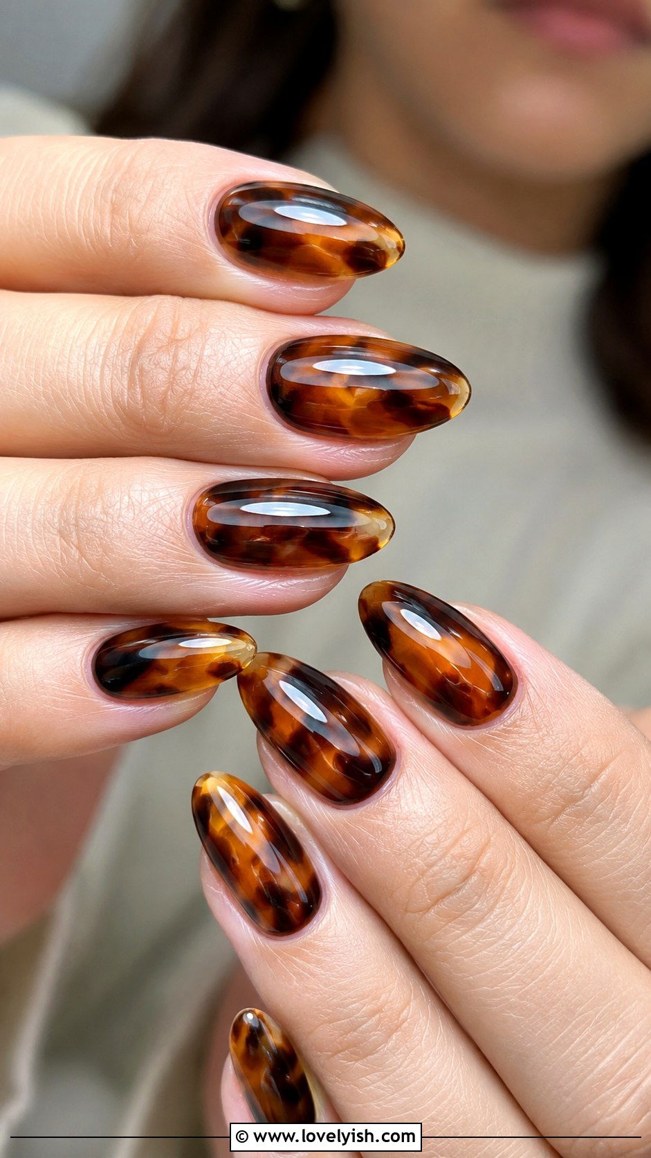 Tortoiseshell Manicure - 50 manicure - 50 manicure