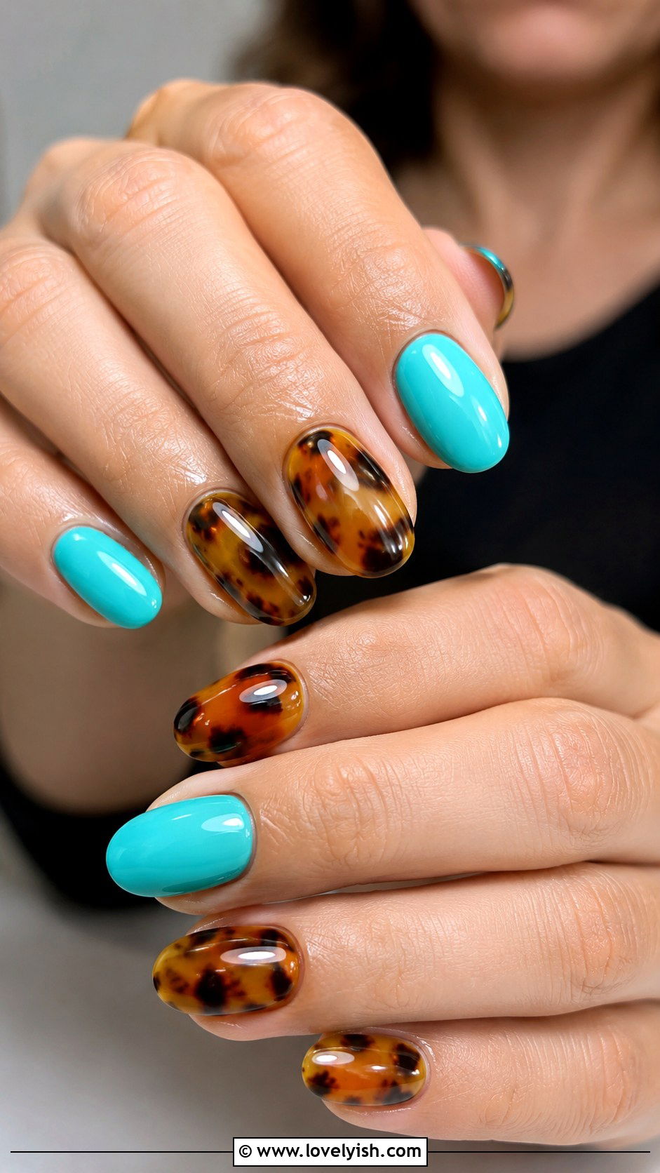 Tortoiseshell Nails With Aqua Accents - 50 tortoise nail design ideas - 50 tortoise nail design ideas