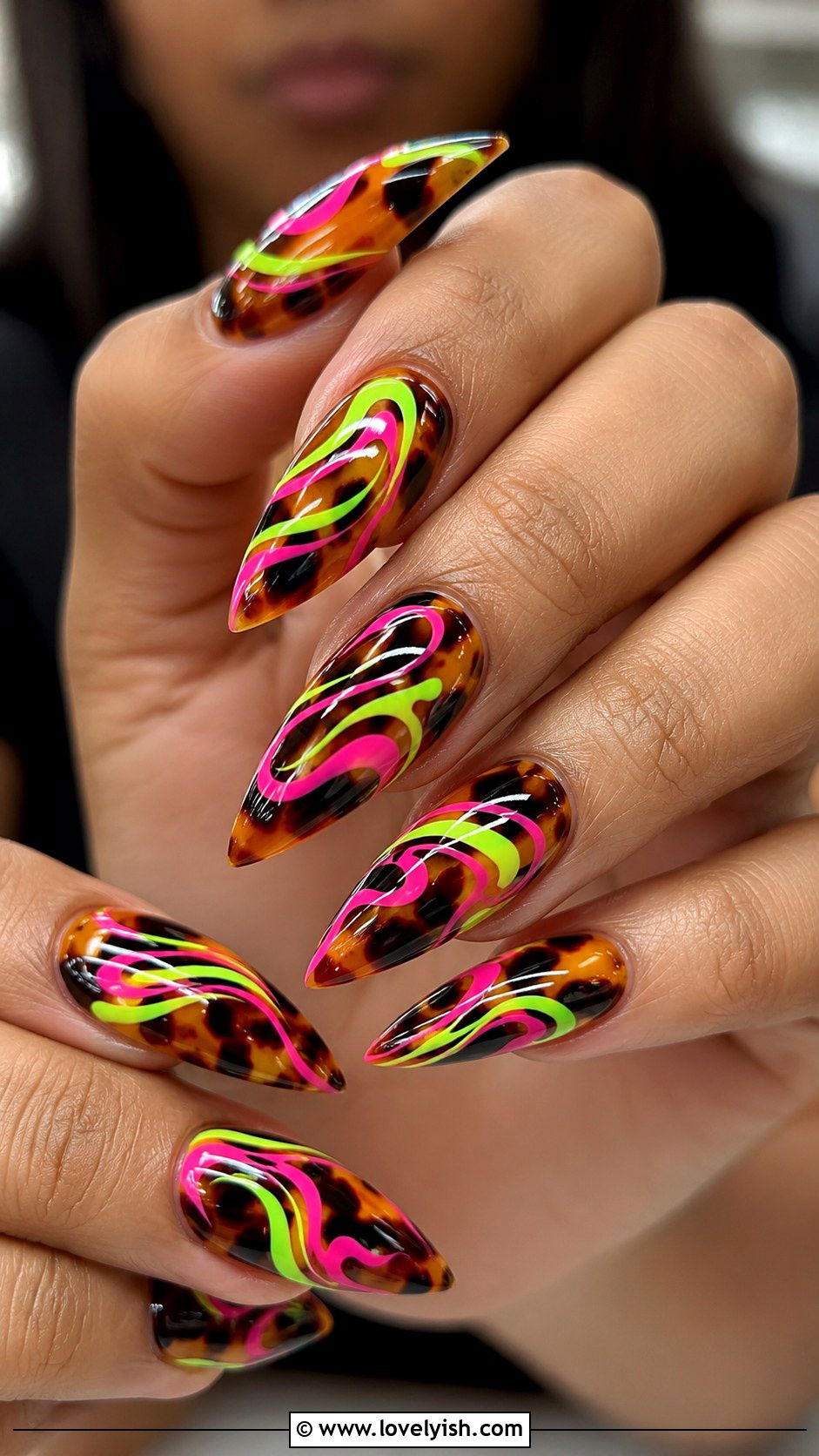 Tortoiseshell Nails With Neon Swirls - 50 tortoise nail design ideas - 50 tortoise nail design ideas